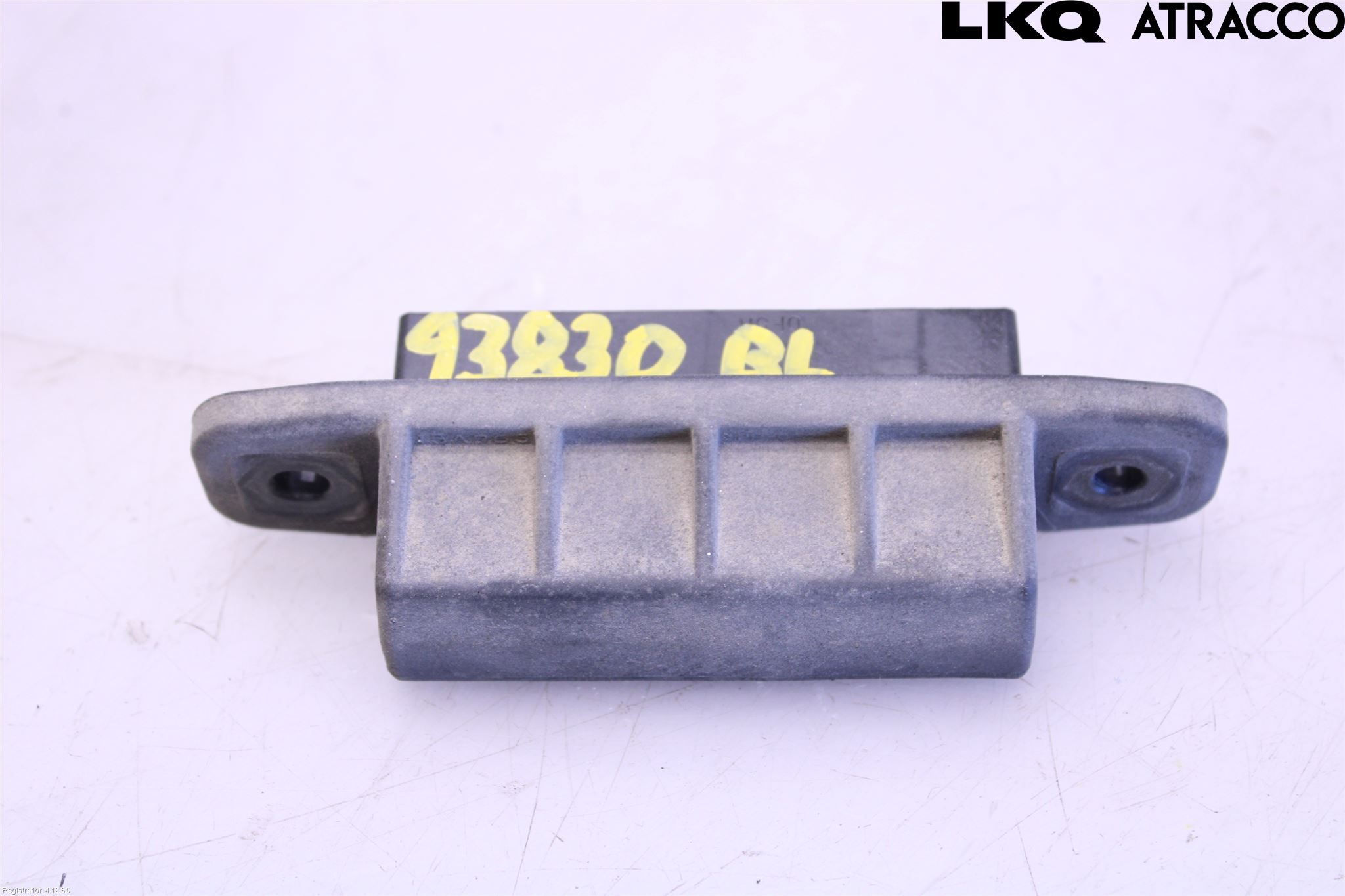Toyota AVENSIS 16-18 Bakluke Handtak Ytre
