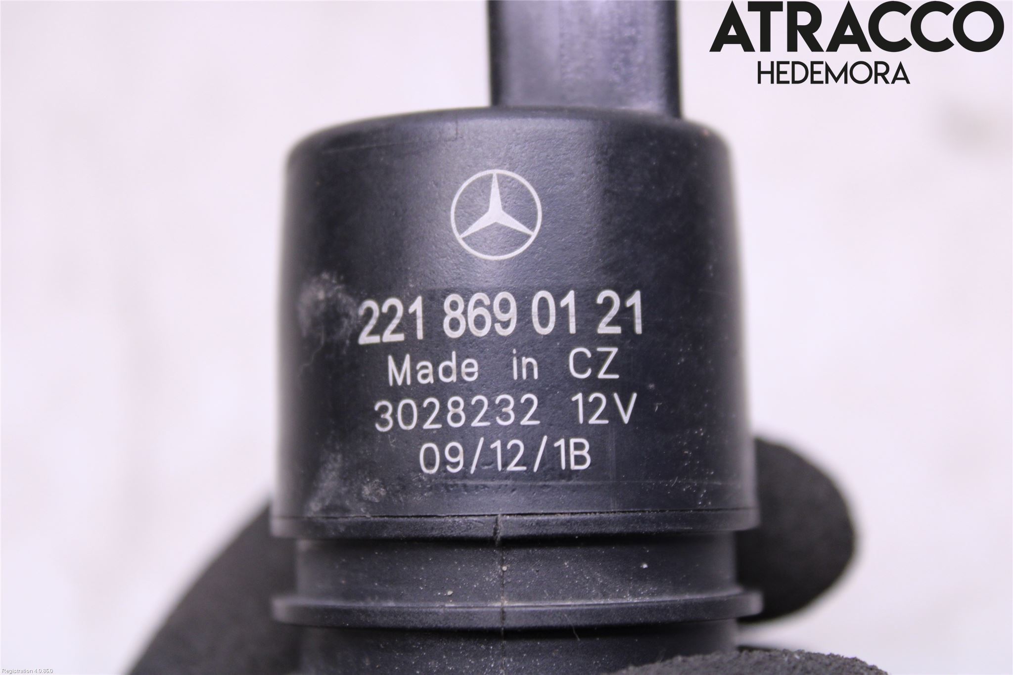 Mercedes-Benz MB C-KLASS (W204) 07-15 Spylerpumpe Frontrute