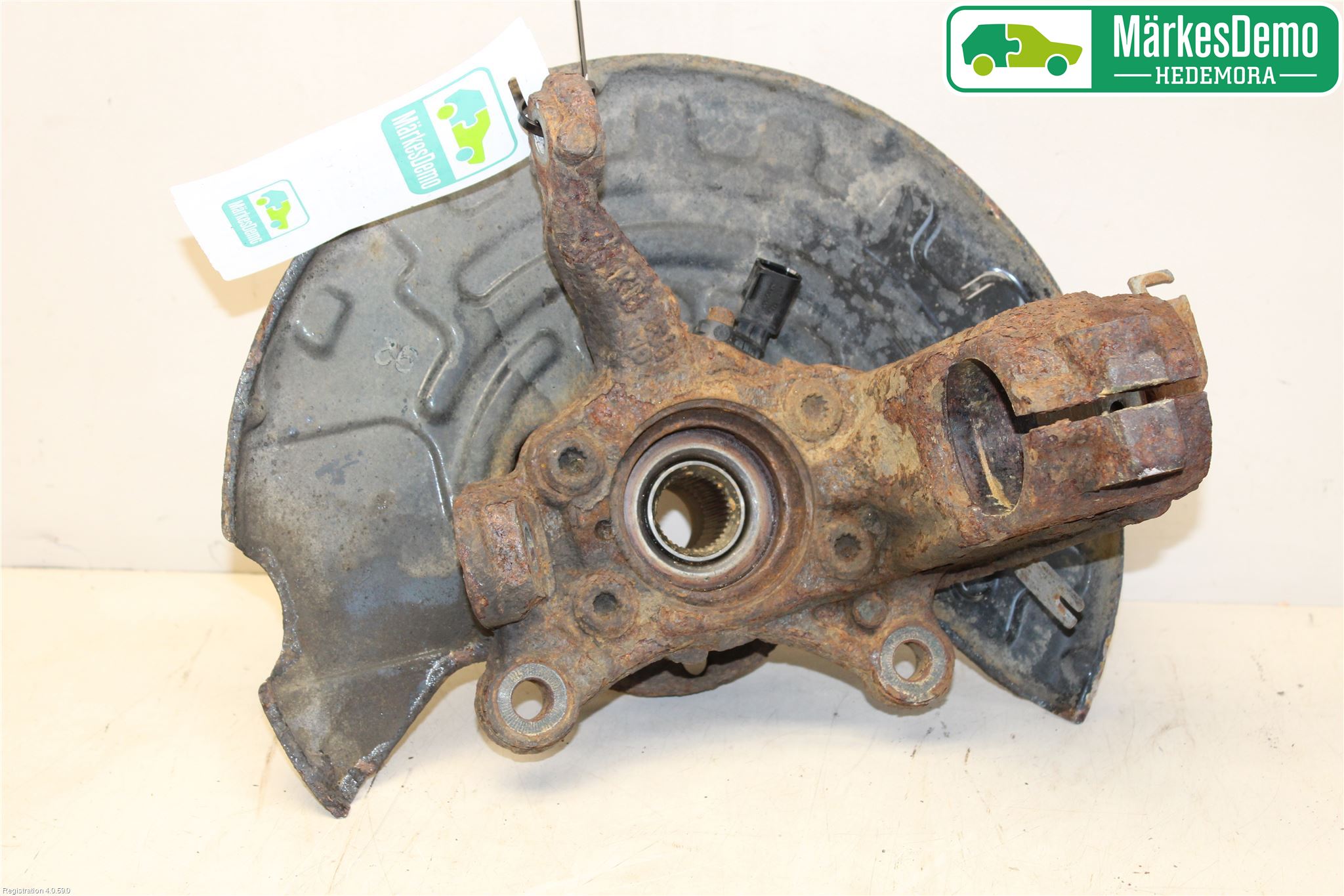 Volkswagen VW GOLF VI 09-13 Spindel Vf