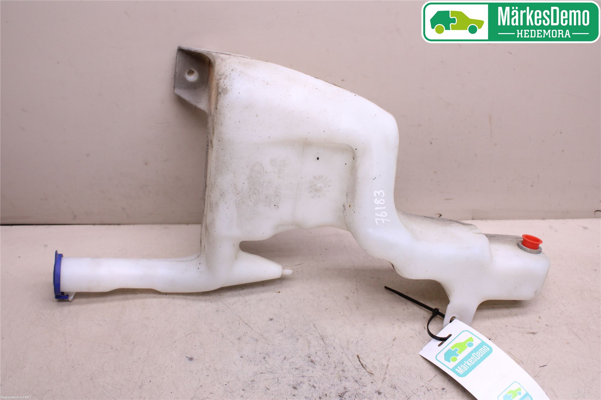 Ford FIESTA 13-17 Spylerbeholder Frontrute