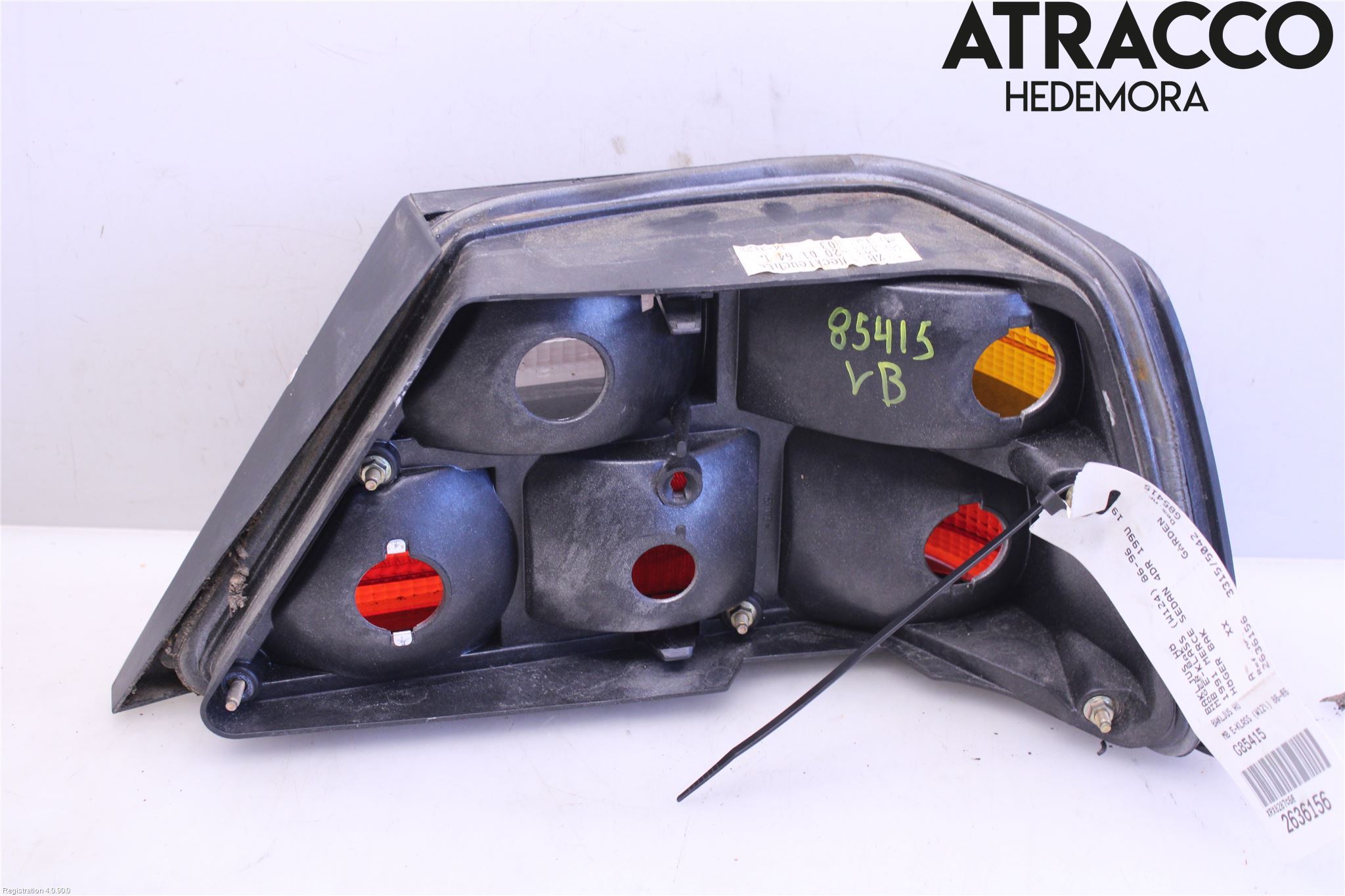 Mercedes-Benz MB 200-500  (W124) 86-96 Baklykt Venstre