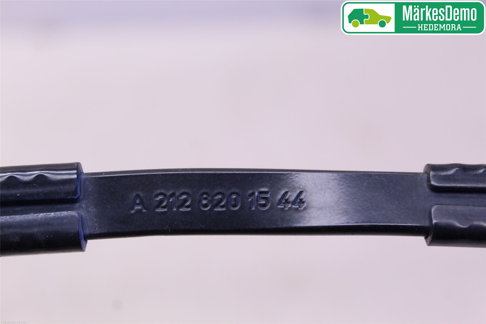 Mercedes-Benz MB E-KLASS (W212) 09-16 Viskerarm-Armer Frontrute
