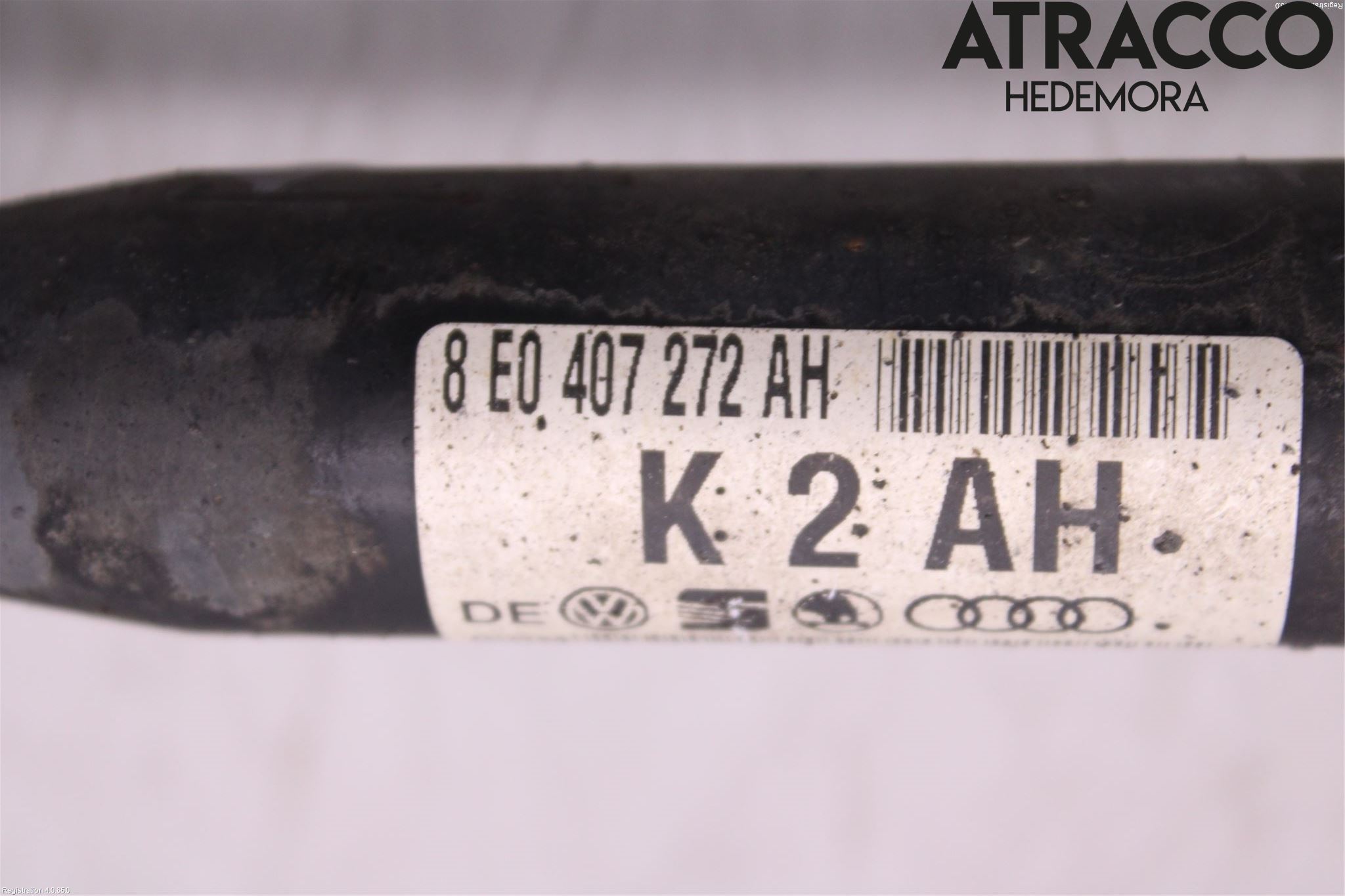 Audi A4/S4 01-05 Drivaksel Foran Kompl Høyre