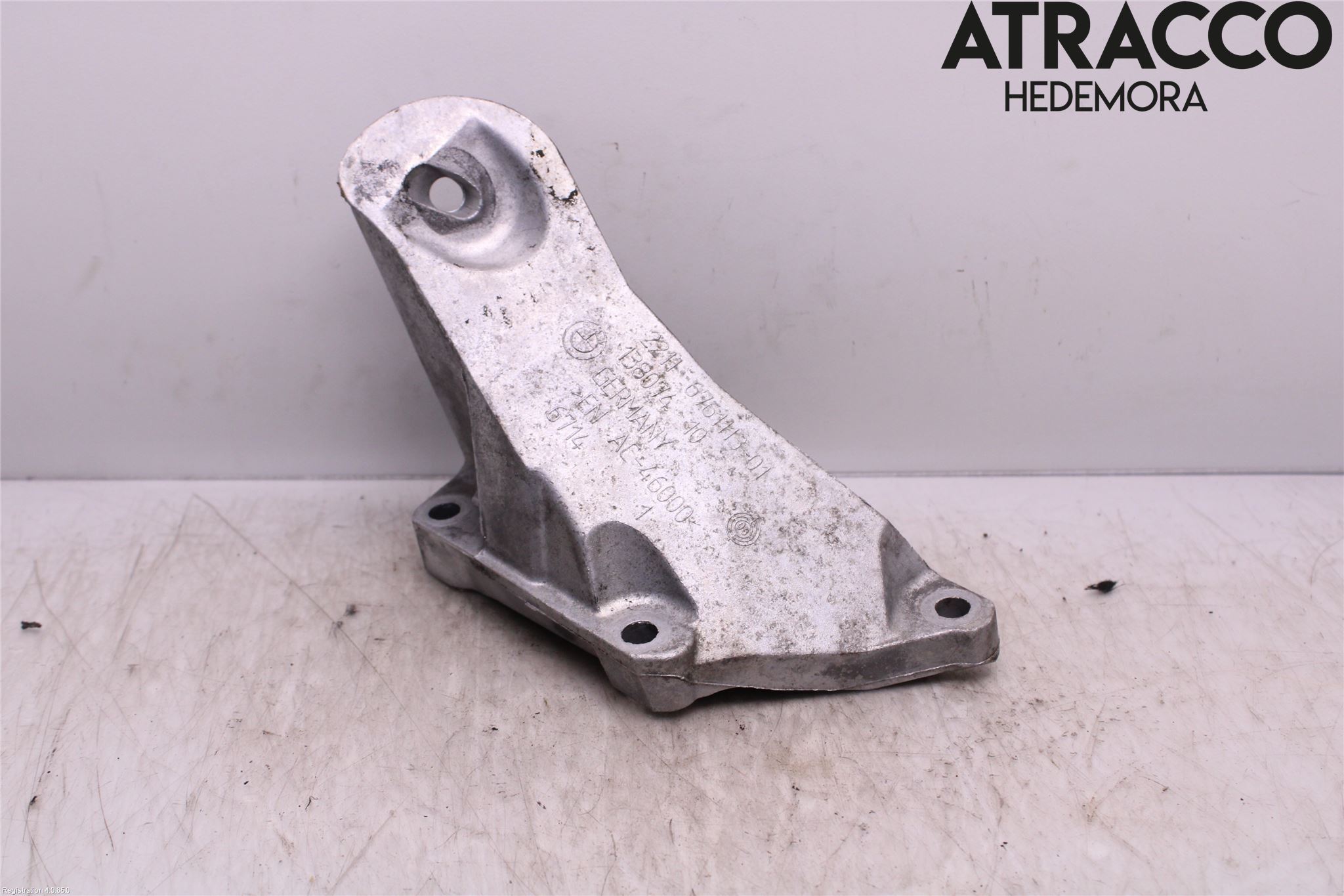 BMW 5 E60/61 Sed/Tou 02-10 Motor Feste Stål-Alu