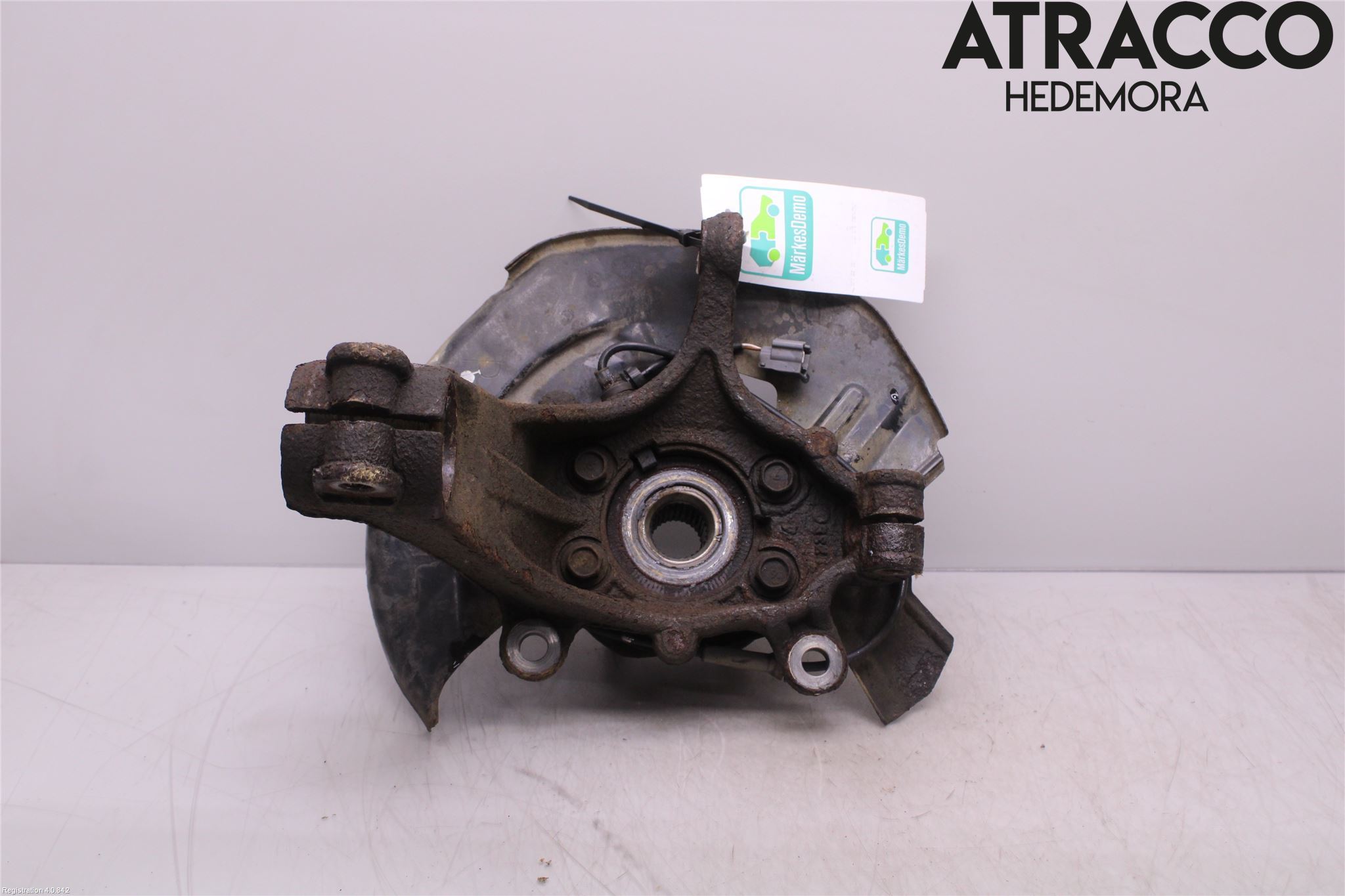 Nissan X-TRAIL 14-21 Spindel Hf