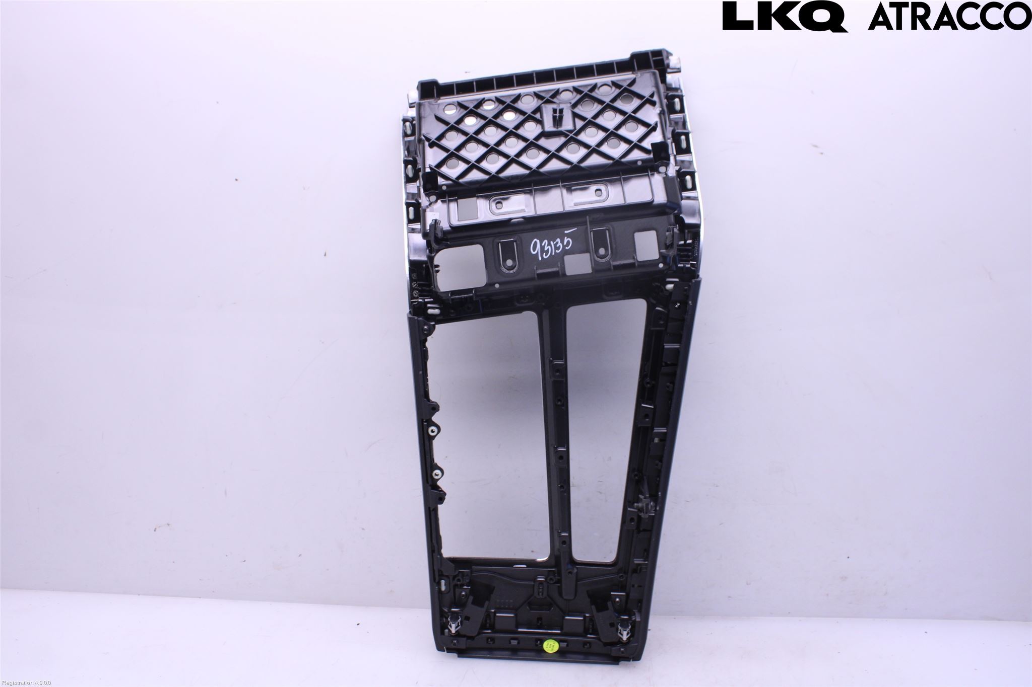 Audi A6 F2/C8 19- Instrumentkonsoll Midt
