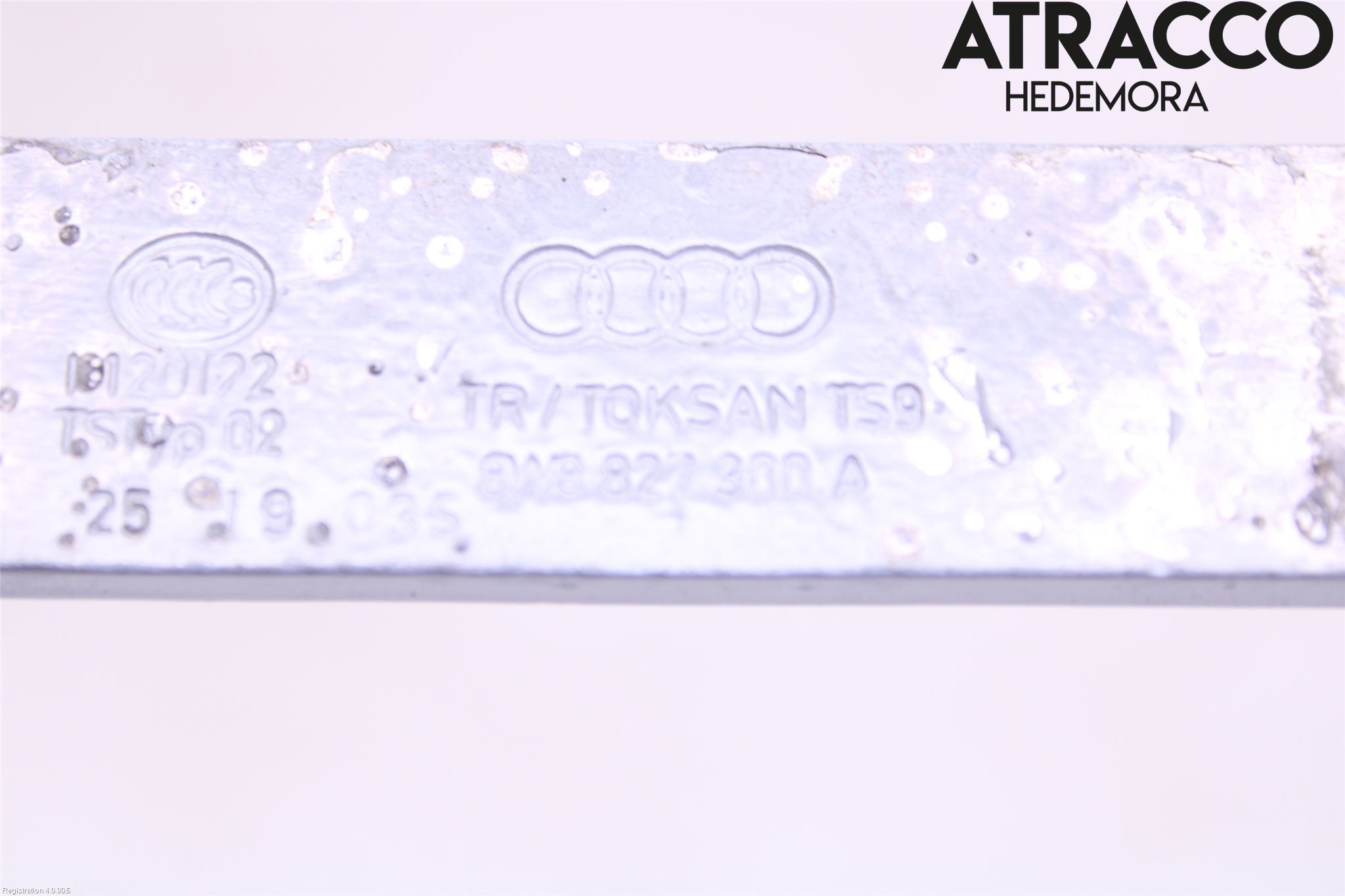 Audi A5 17- Bakluke Hengsel Høyre