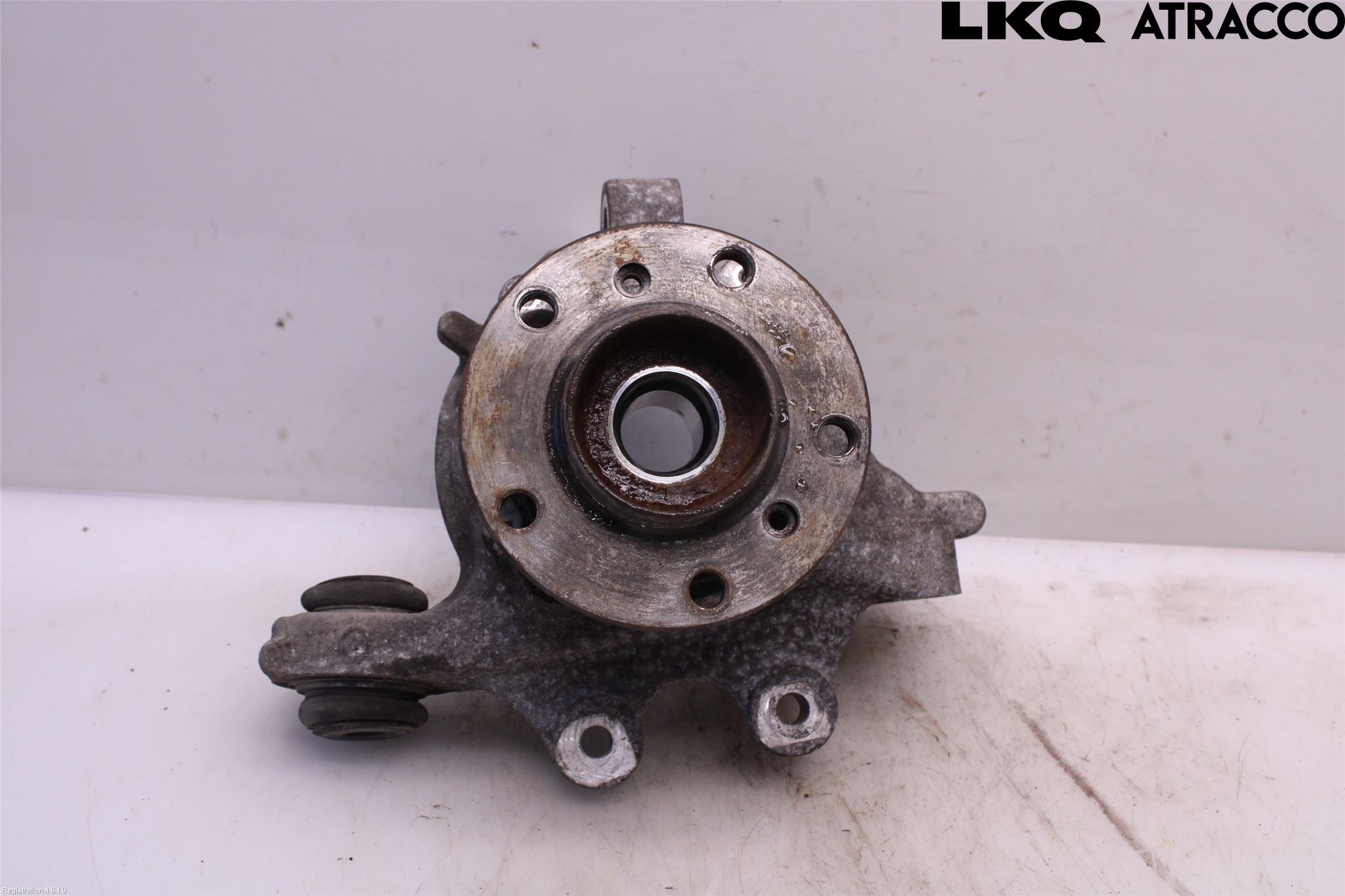 BMW 5 F10/F11/F18 09-17 Spindel Vb