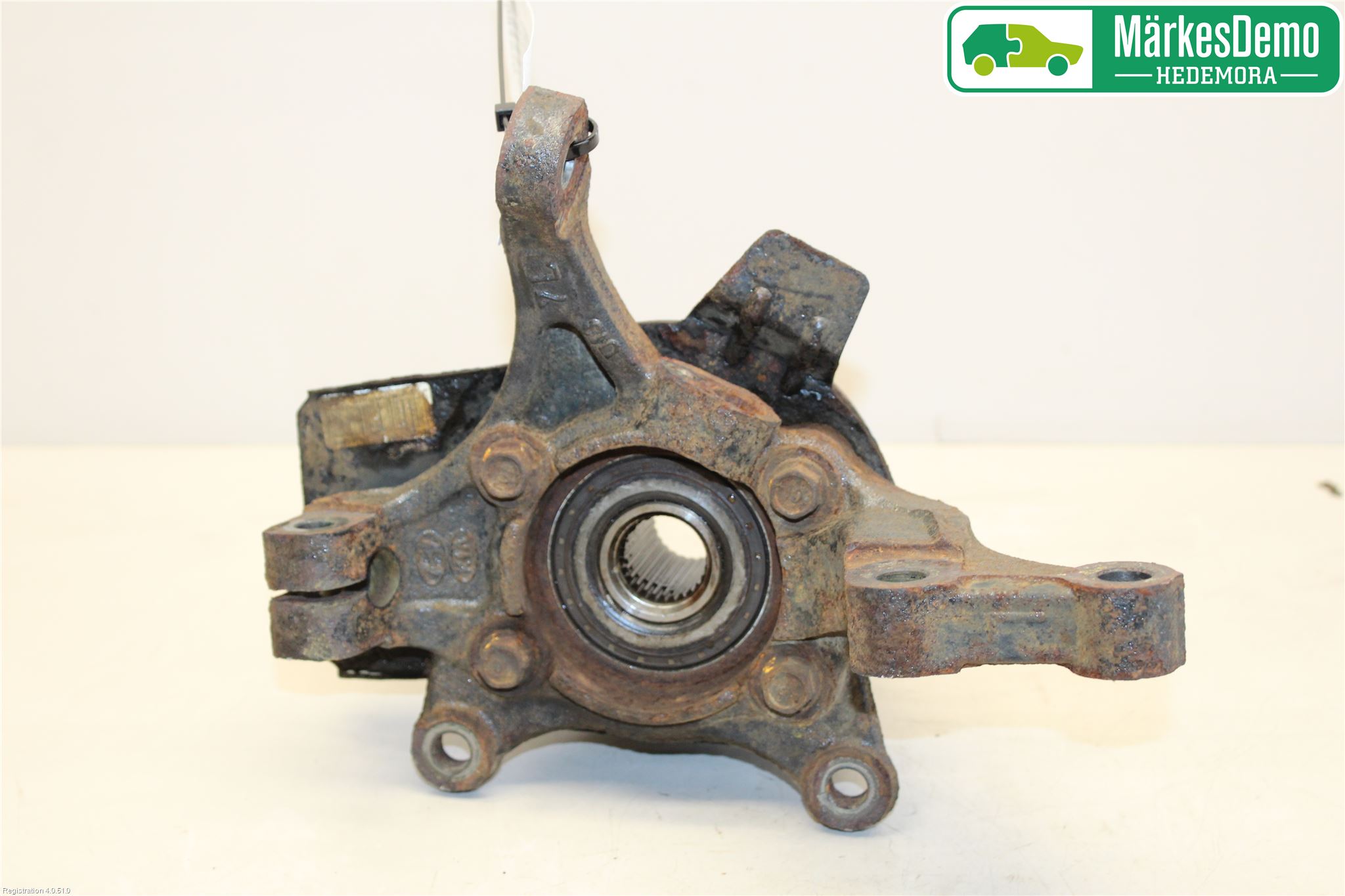 Hyundai i30 GD 13-17 Spindel Vf