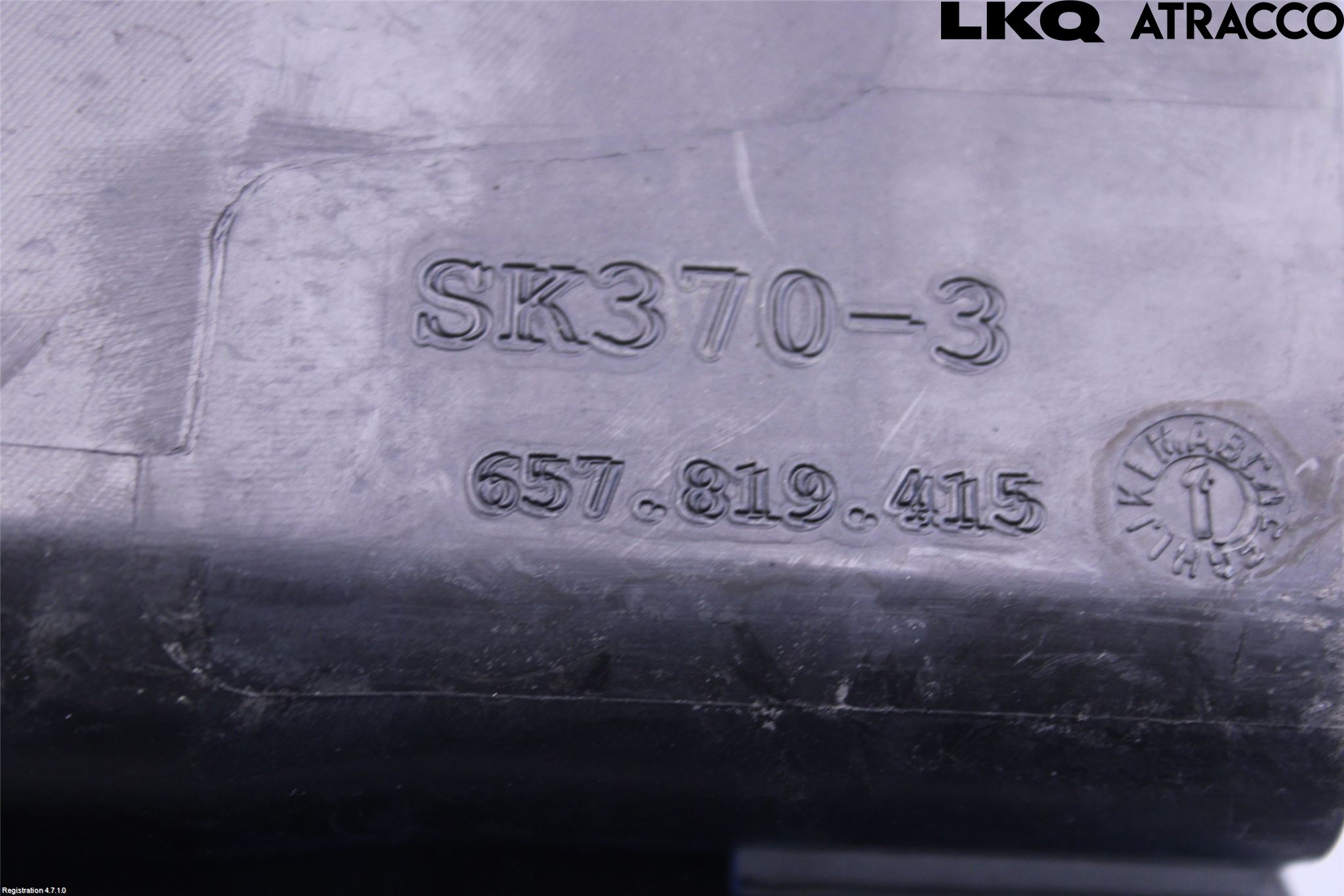 Skoda SCALA 19- Visker Deksel-Grill-Under Frr