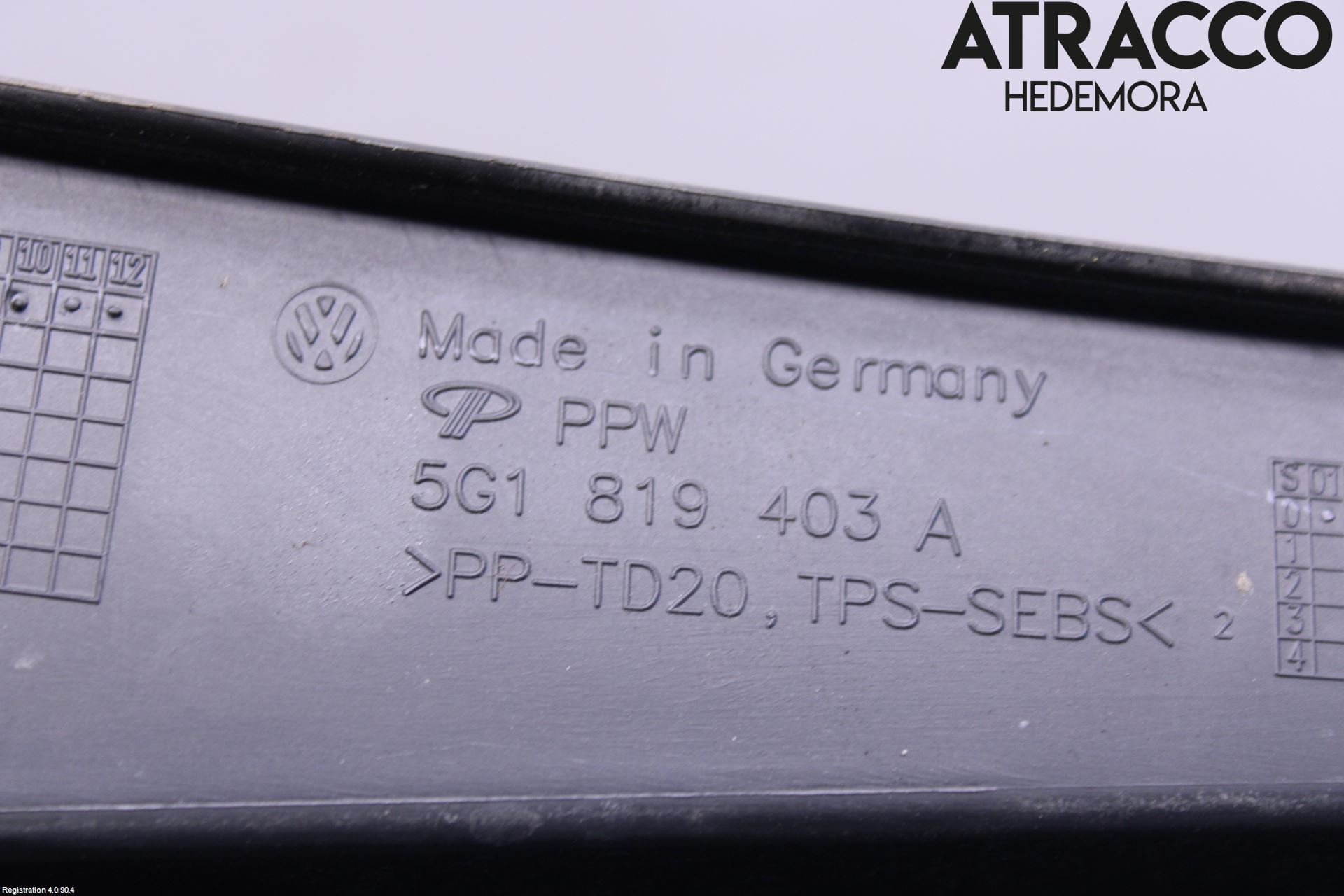 Volkswagen VW GOLF / E-GOLF VII 13-20 Visker Deksel-Grill-Under Frr