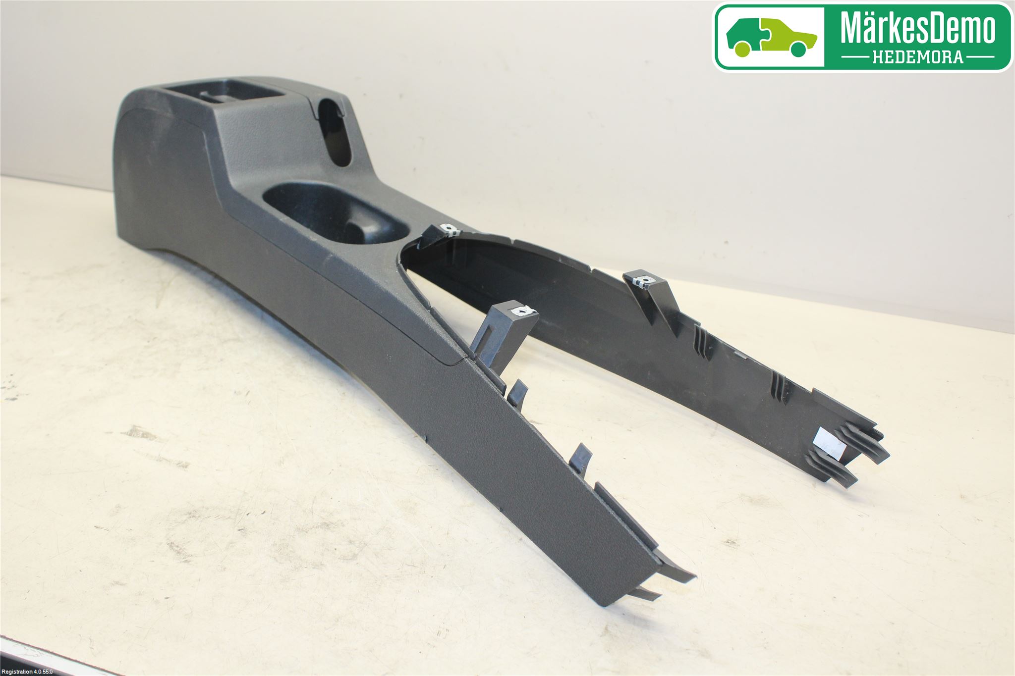 Volkswagen VW CADDY 16-20 Innr Konsoll-Lomme