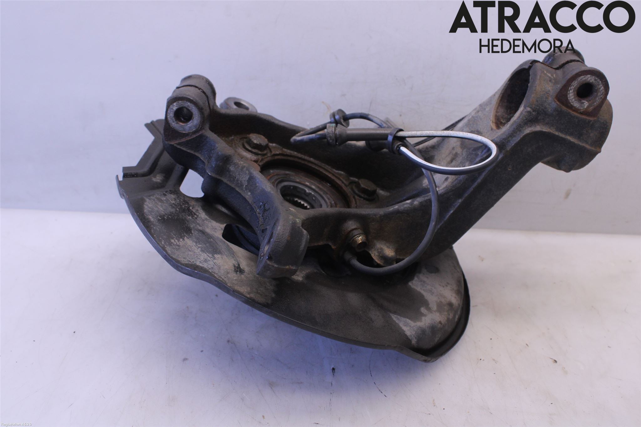 Nissan QASHQAI 14-17 Spindel Hf