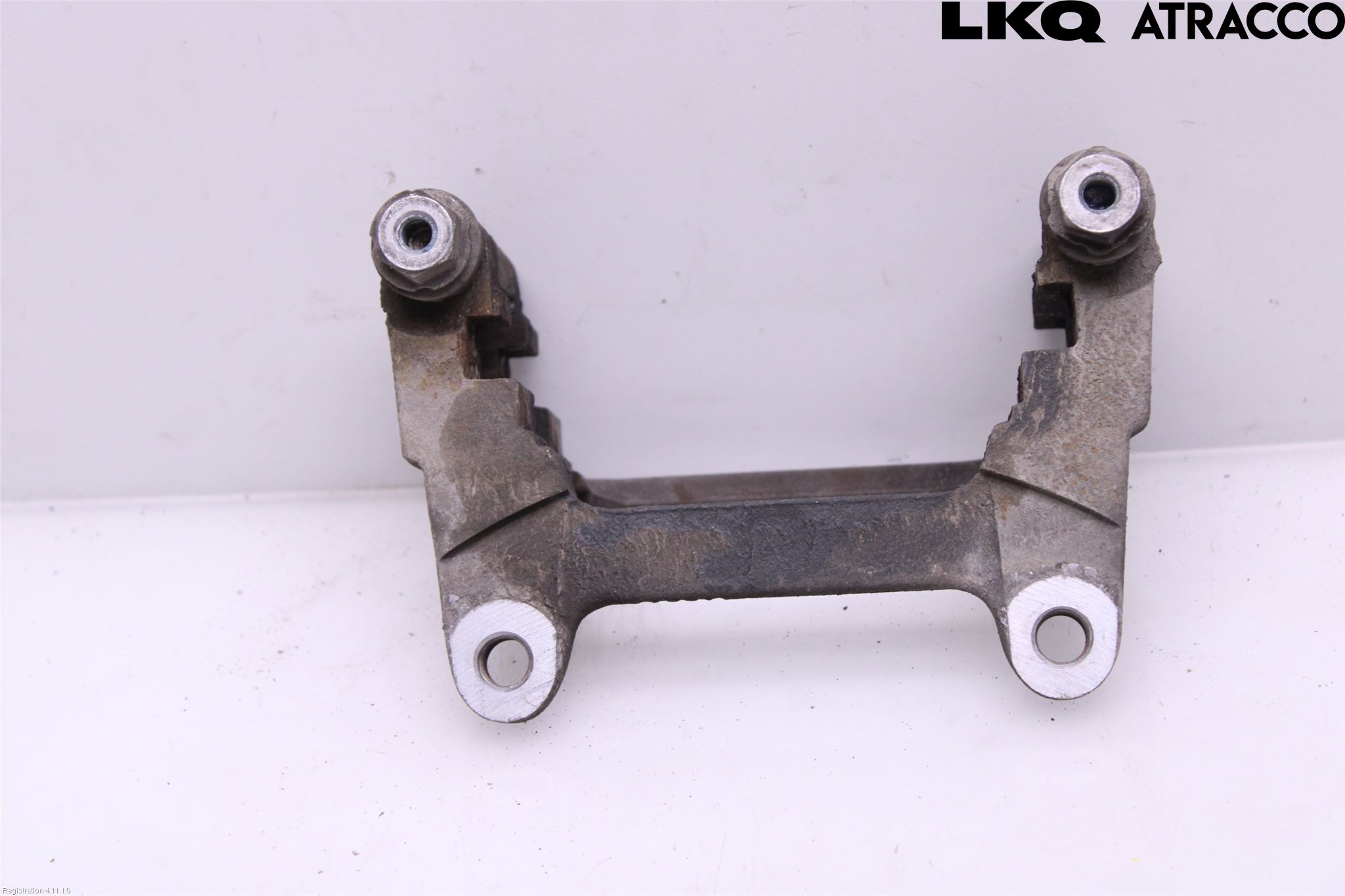 Audi A6 F2/C8 19- Bremsecaliper Feste Holder