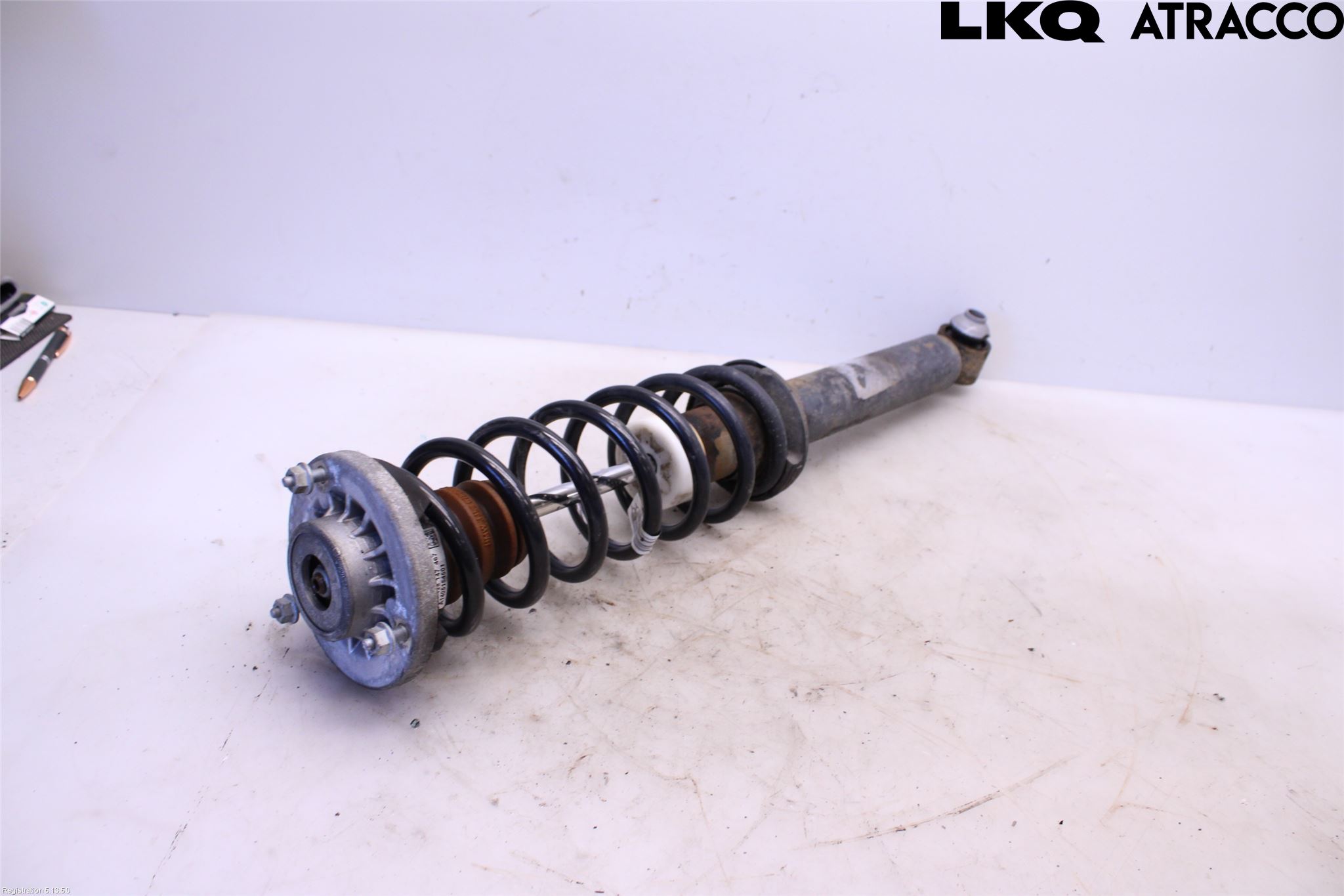 BMW 5 F10/F11/F18 09-17 Fjærbein Bak Venstre