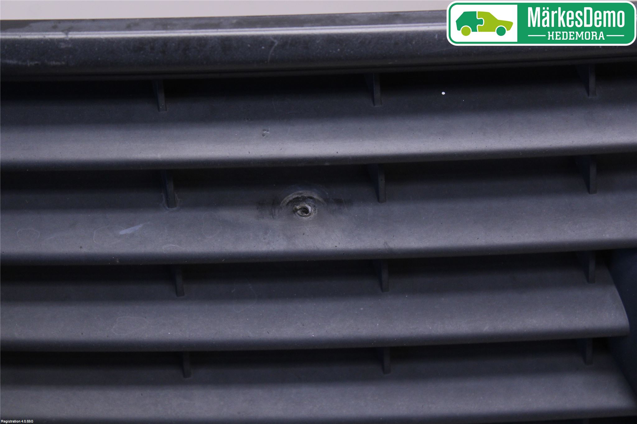 Audi A6/S6     97-05 Grill Komplett