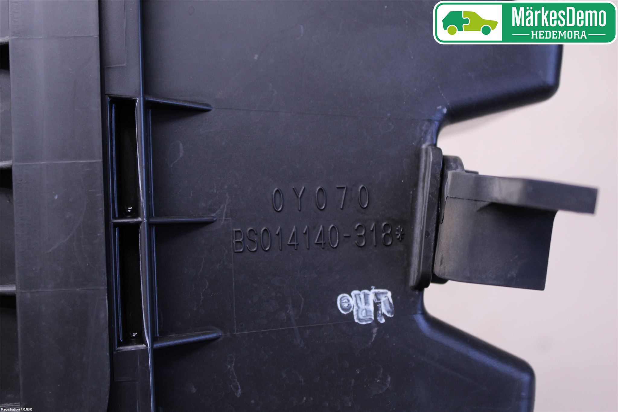 Toyota YARIS XP130 15-20 Luftfilter Boks