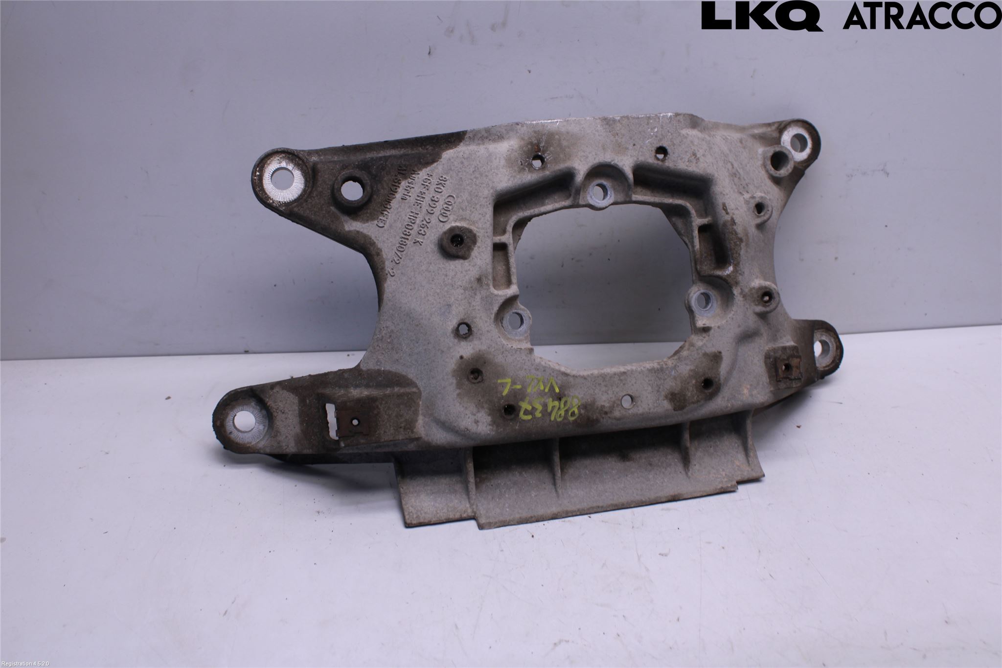 Audi Q5 09-16 Gearkasse Bjelke - Travers