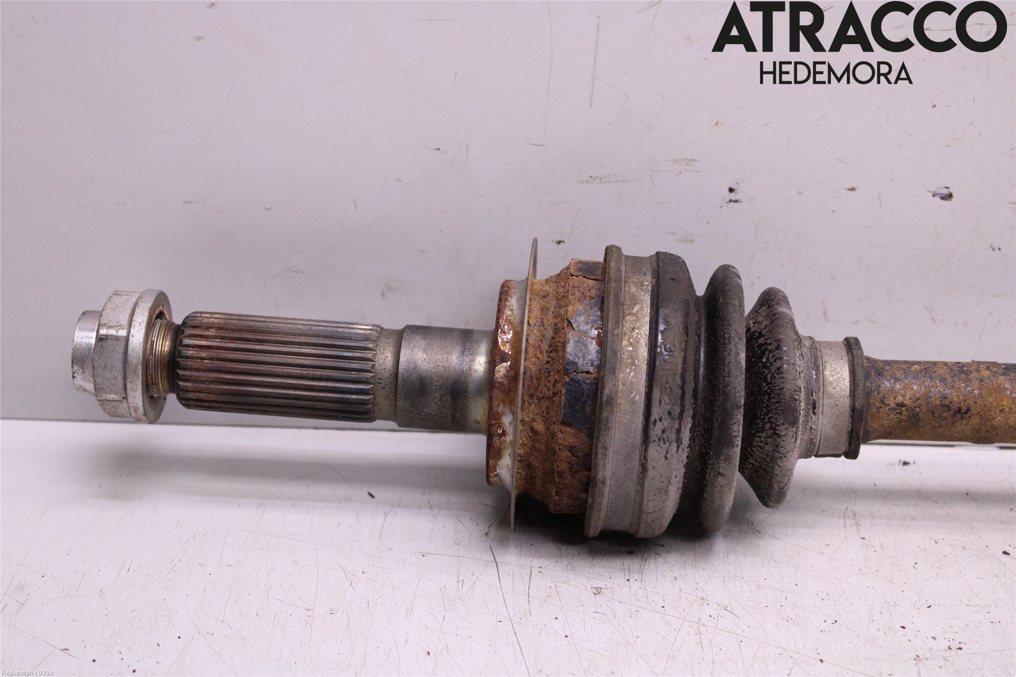 Subaru OUTBACK 10-15 Drivaksel Bak Kompl Venstre