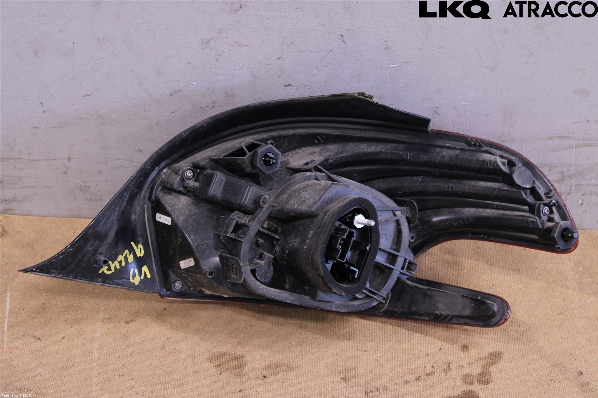 Peugeot PEUGOT 208 16-19 Baklykt Venstre