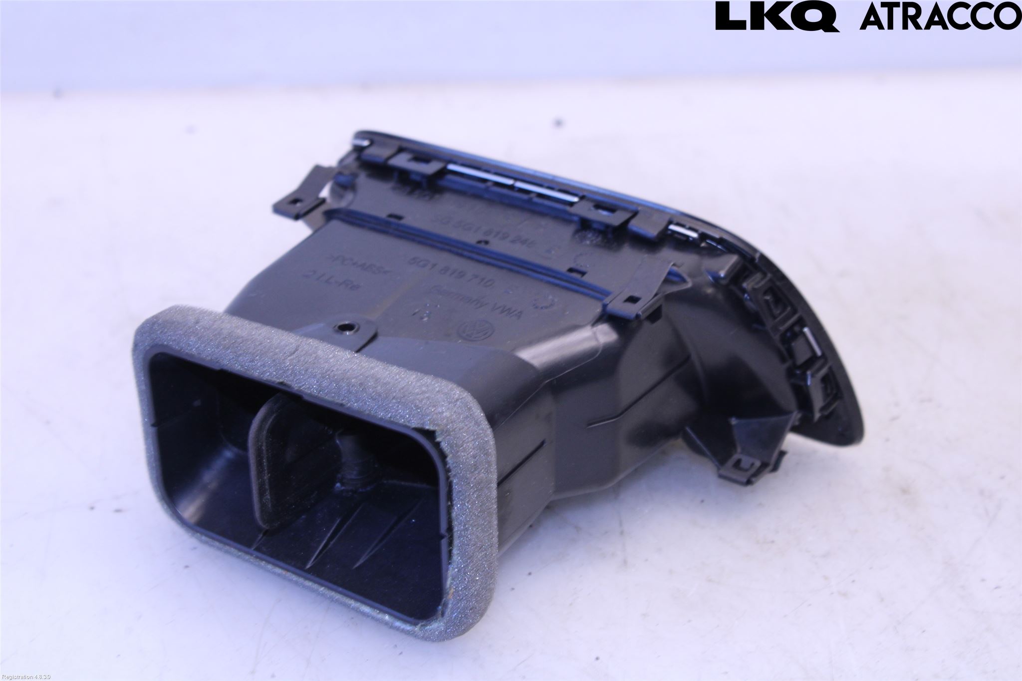 Volkswagen VW GOLF / E-GOLF VII 13-20 Dashbord Kanal - Dyse