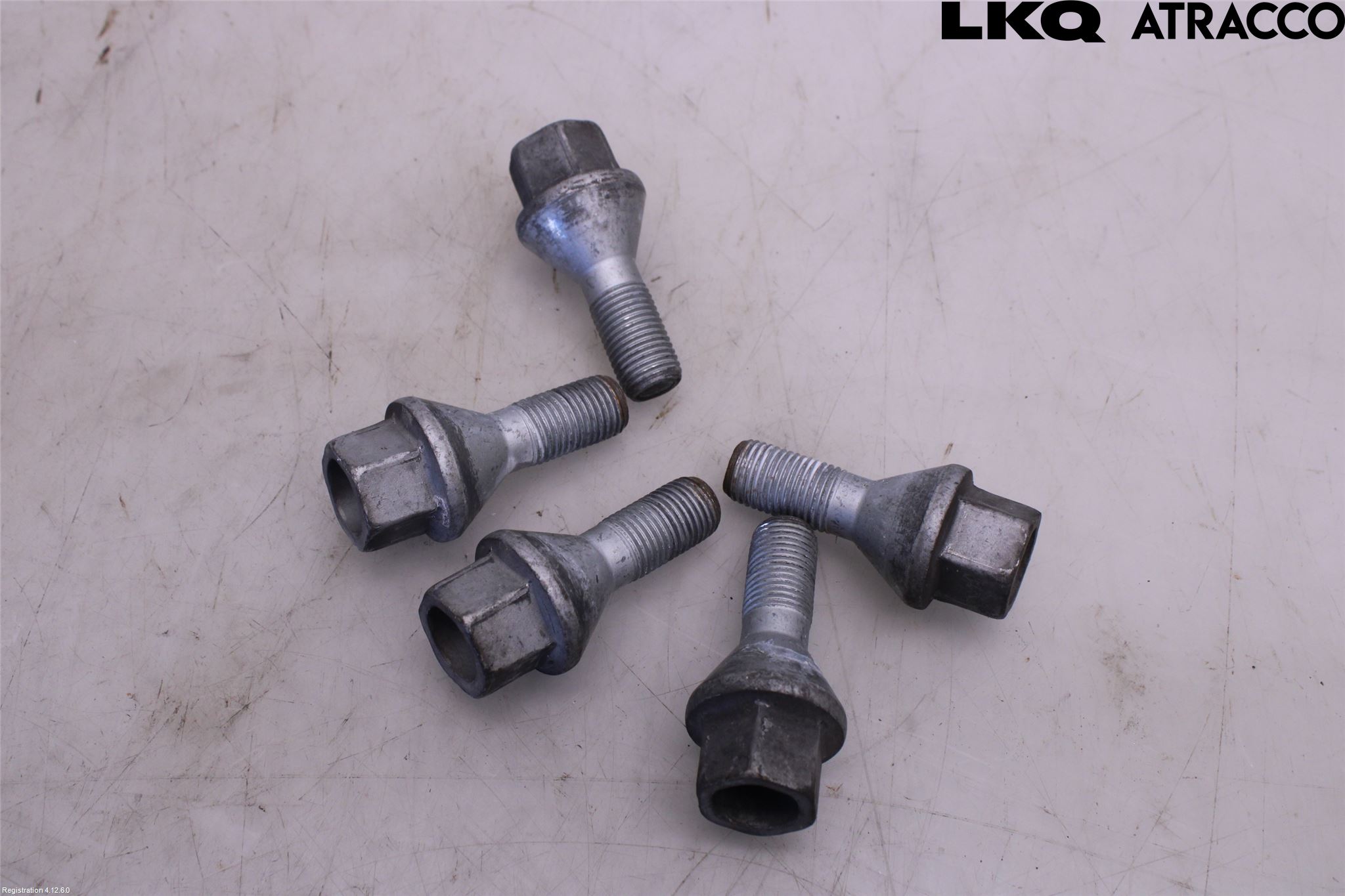 Husbil, husvagn HUSBIL CHAUSSON Hjulmutter - Bolt - Sett