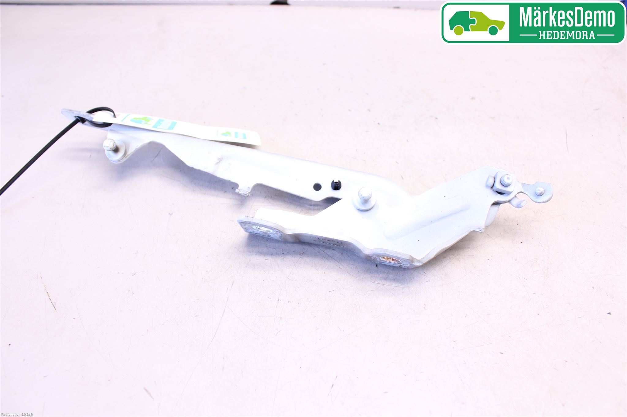 Volvo V70 08-13 Panser Hengsel - Hengsler