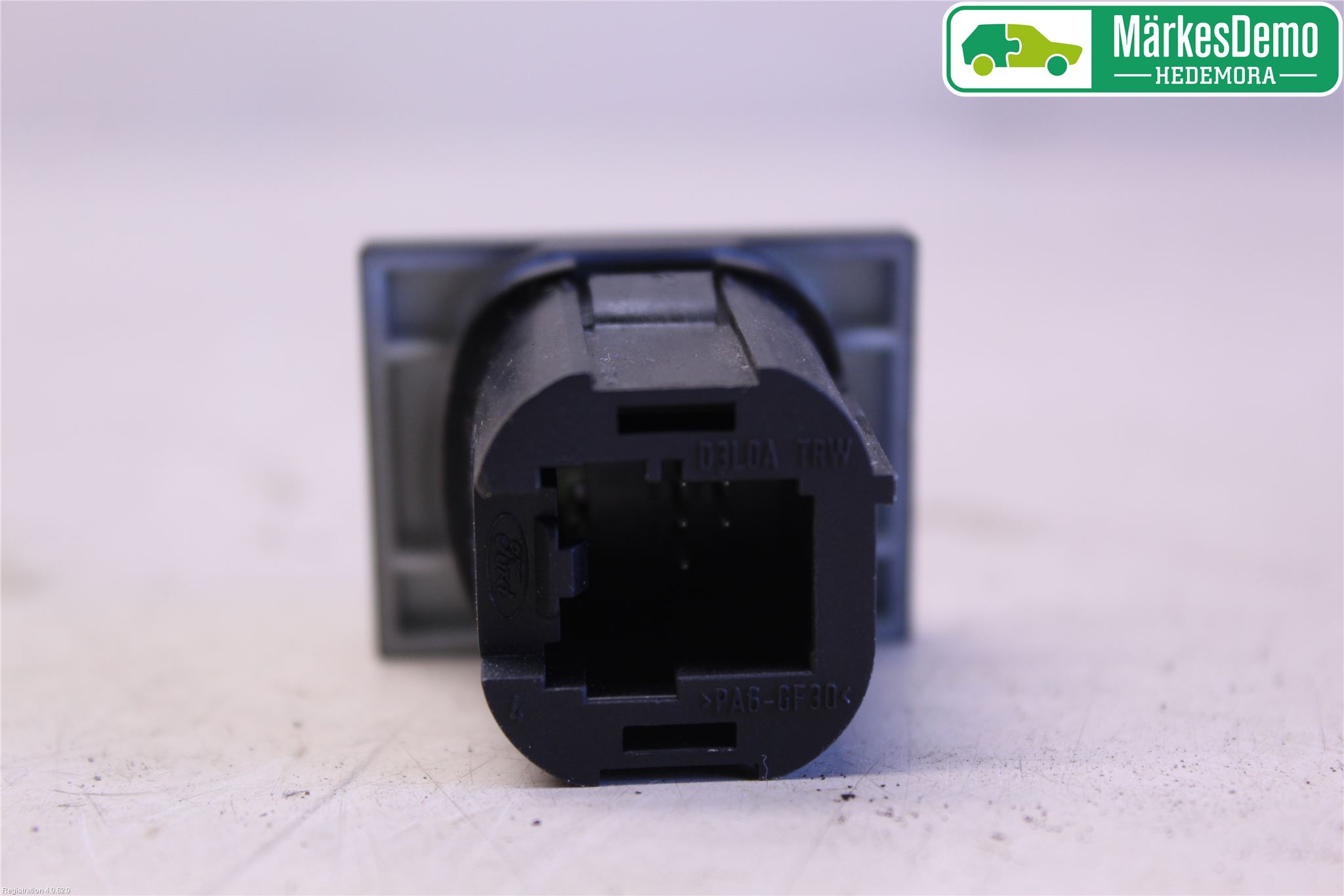 Ford FOCUS     04-07 Bryter Varme Rute
