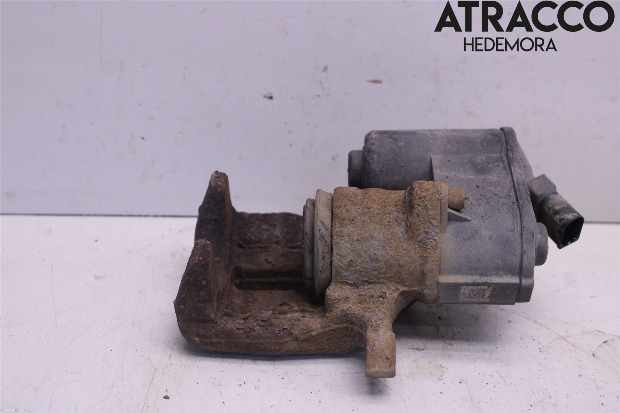 Audi Q3 8U 12-18 Bremsecaliper Bak Venstre