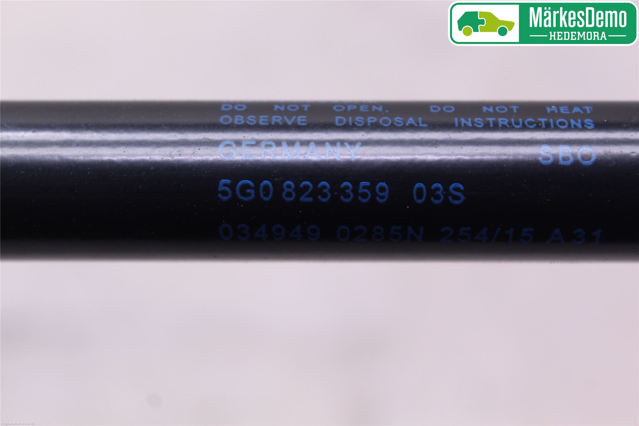 Volkswagen VW GOLF / E-GOLF VII 13-20 Panser Demper-Gassfjær
