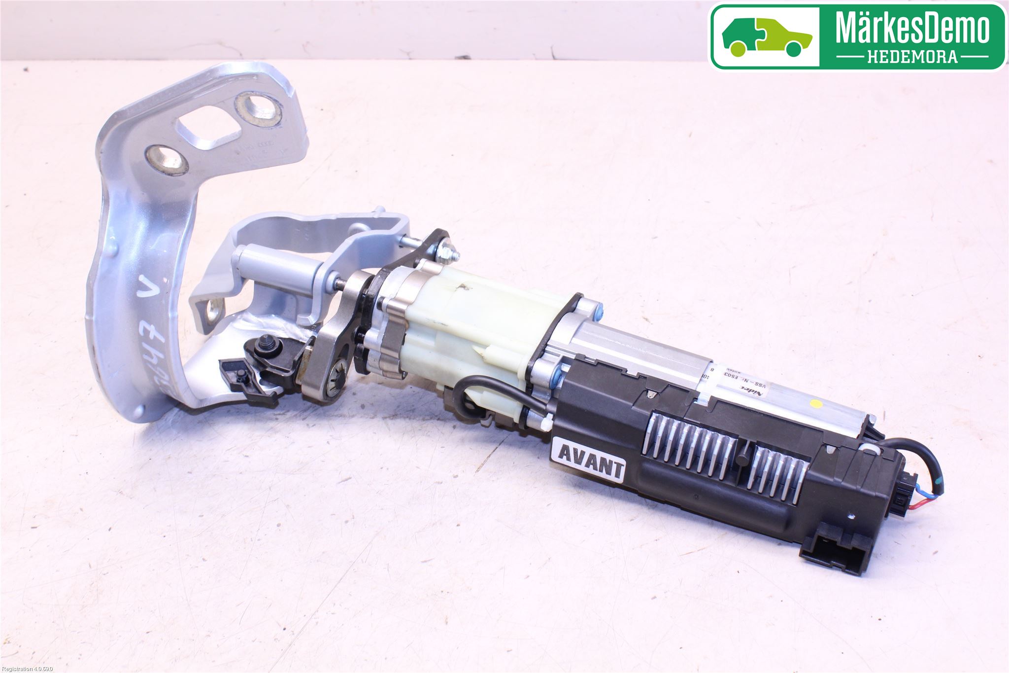 Audi A4/S4 08-11 Baklukeåpner Automatisk