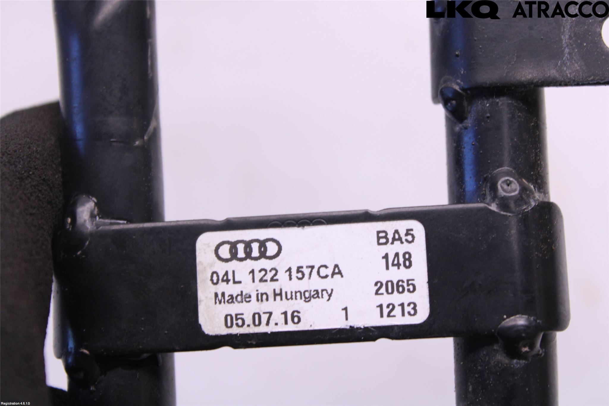 Audi A4/S4 B9 16-19 Kjøleslange Fordelingsrør