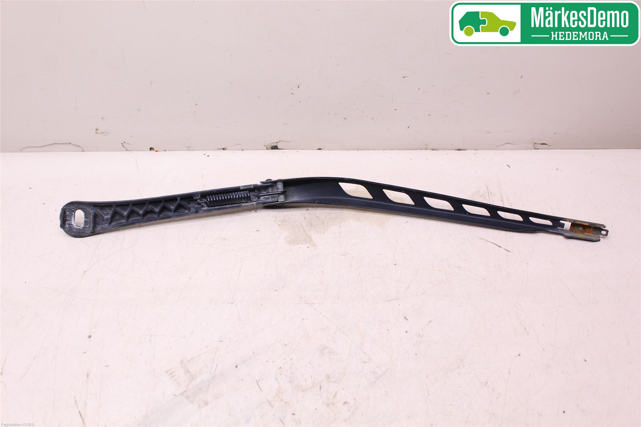 BMW 5 E60/61 Sed/Tou 02-10 Viskerarm-Armer Frontrute