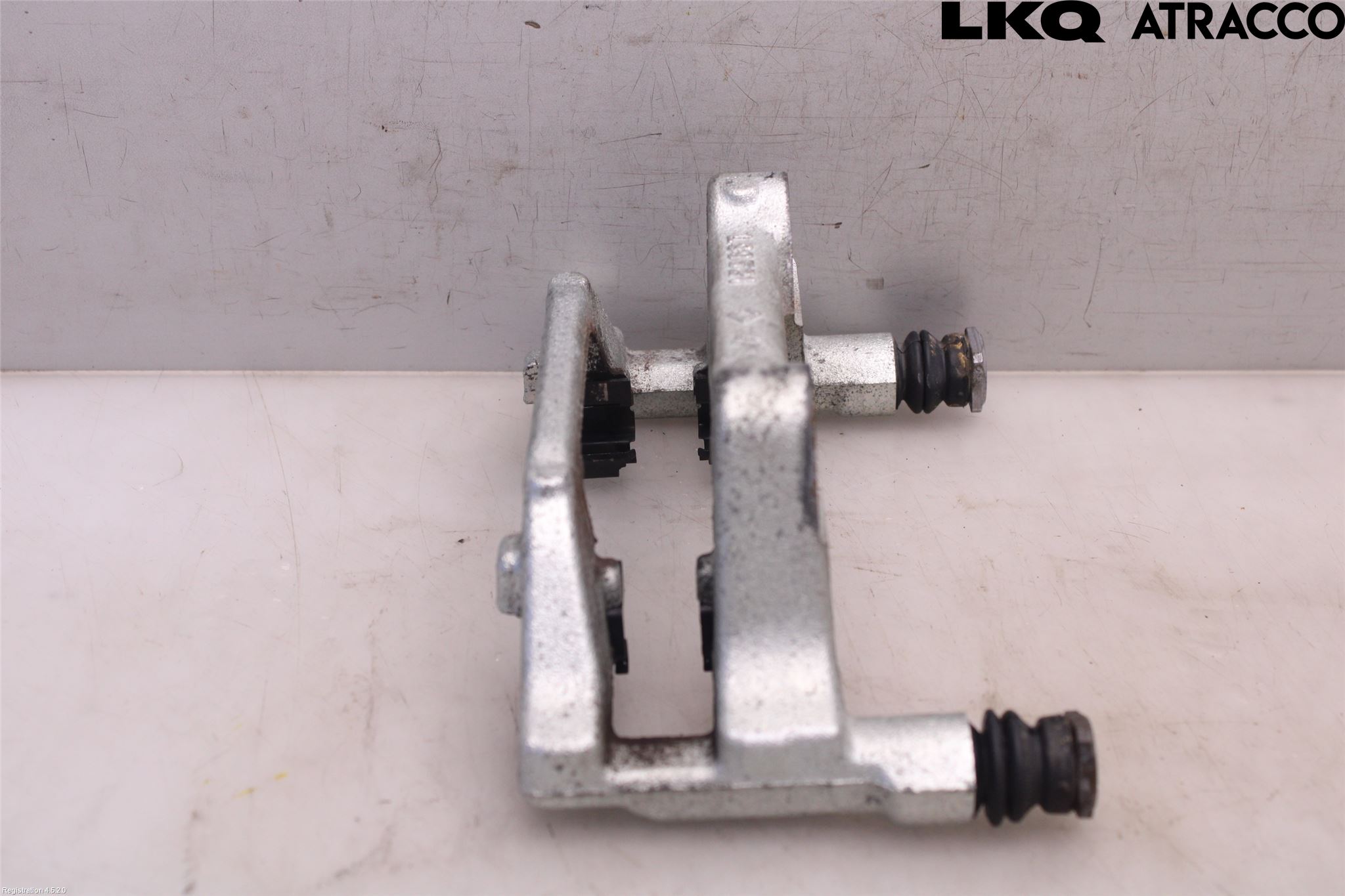 Toyota YARIS CROSS XP21 21- Bremsecaliper Feste Holder