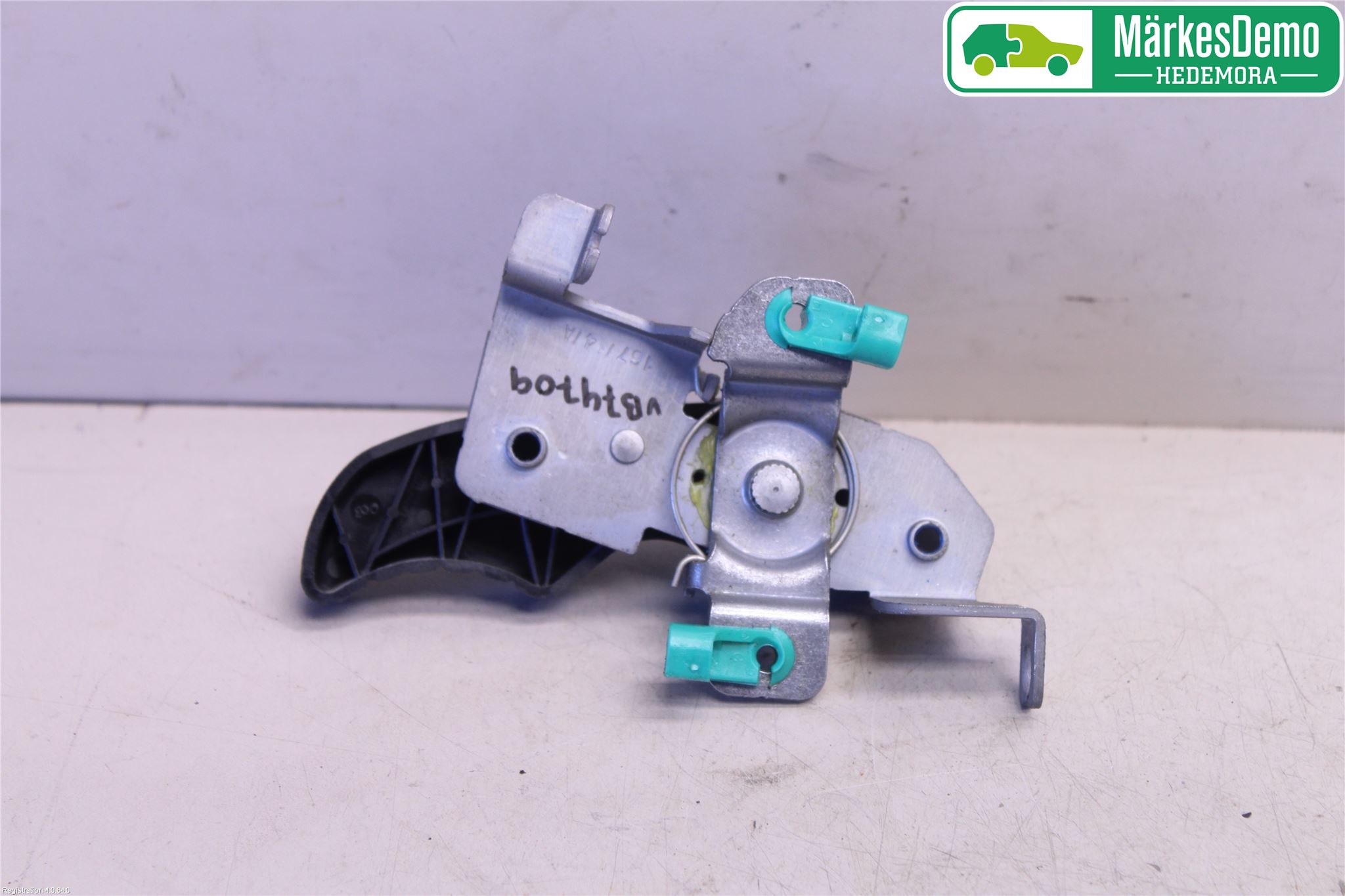Ford TRANSIT/TOURNEO CONNECT 13-22 Bakluke Handtak Indre