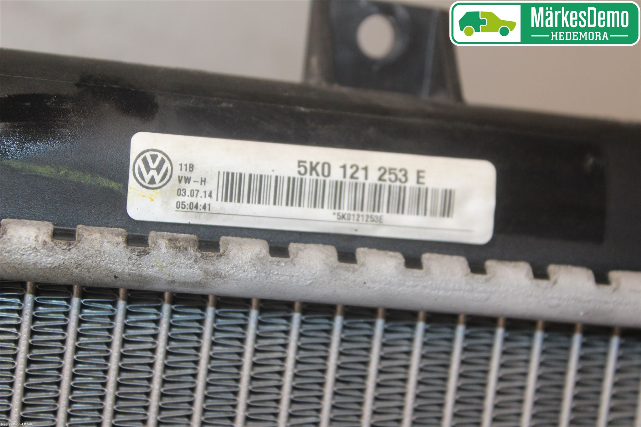 Volkswagen VW PASSAT 11-14 Radiator Manuell