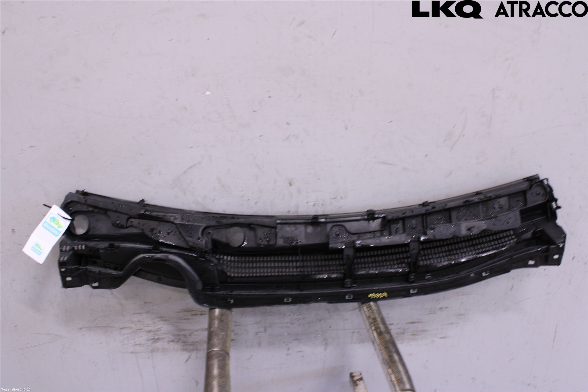 Toyota PRIUS+ ZVW40 12-20 Visker Deksel-Grill-Under Frr
