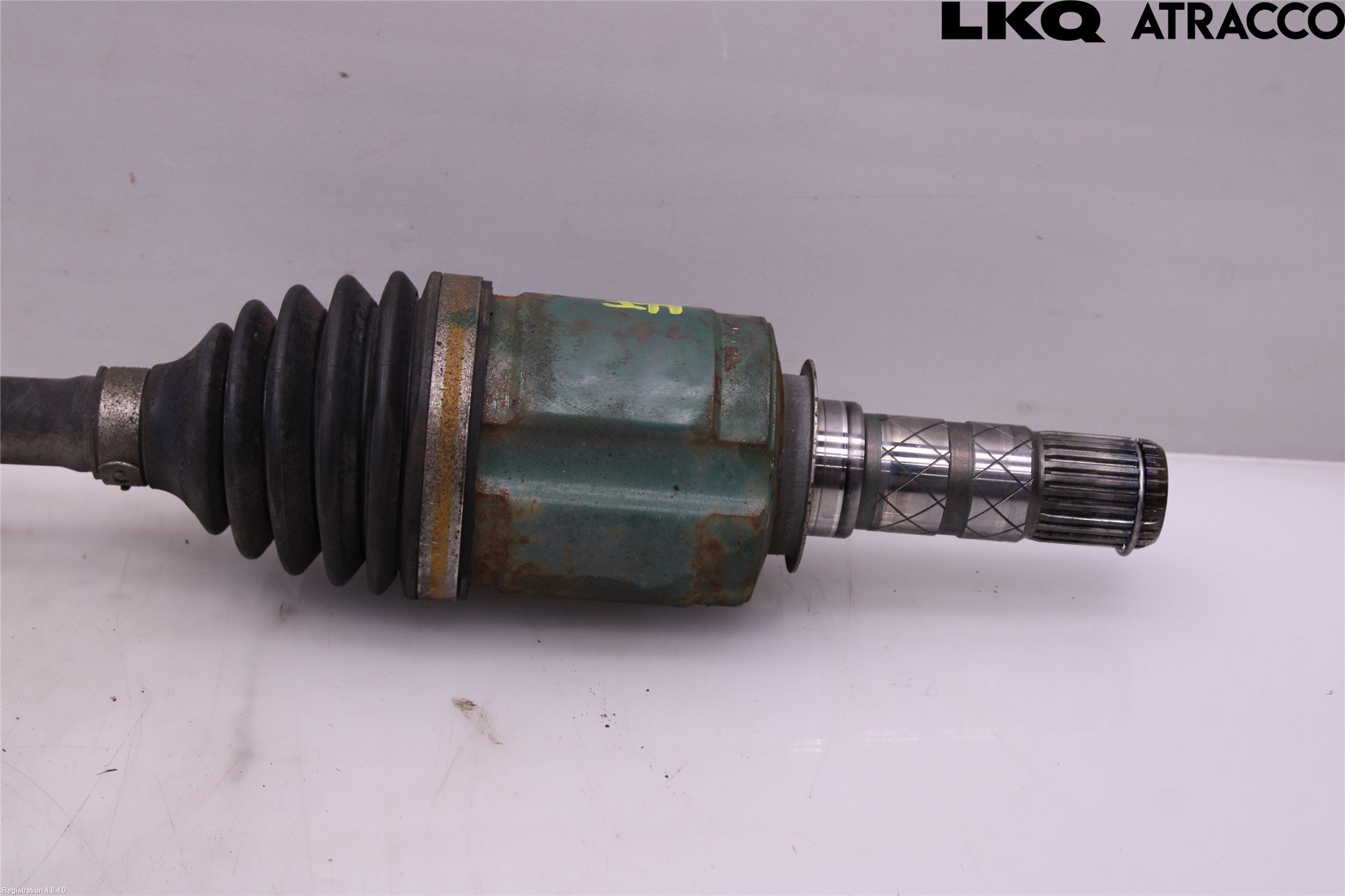 Subaru OUTBACK 10-15 Drivaksel Foran Kompl Høyre