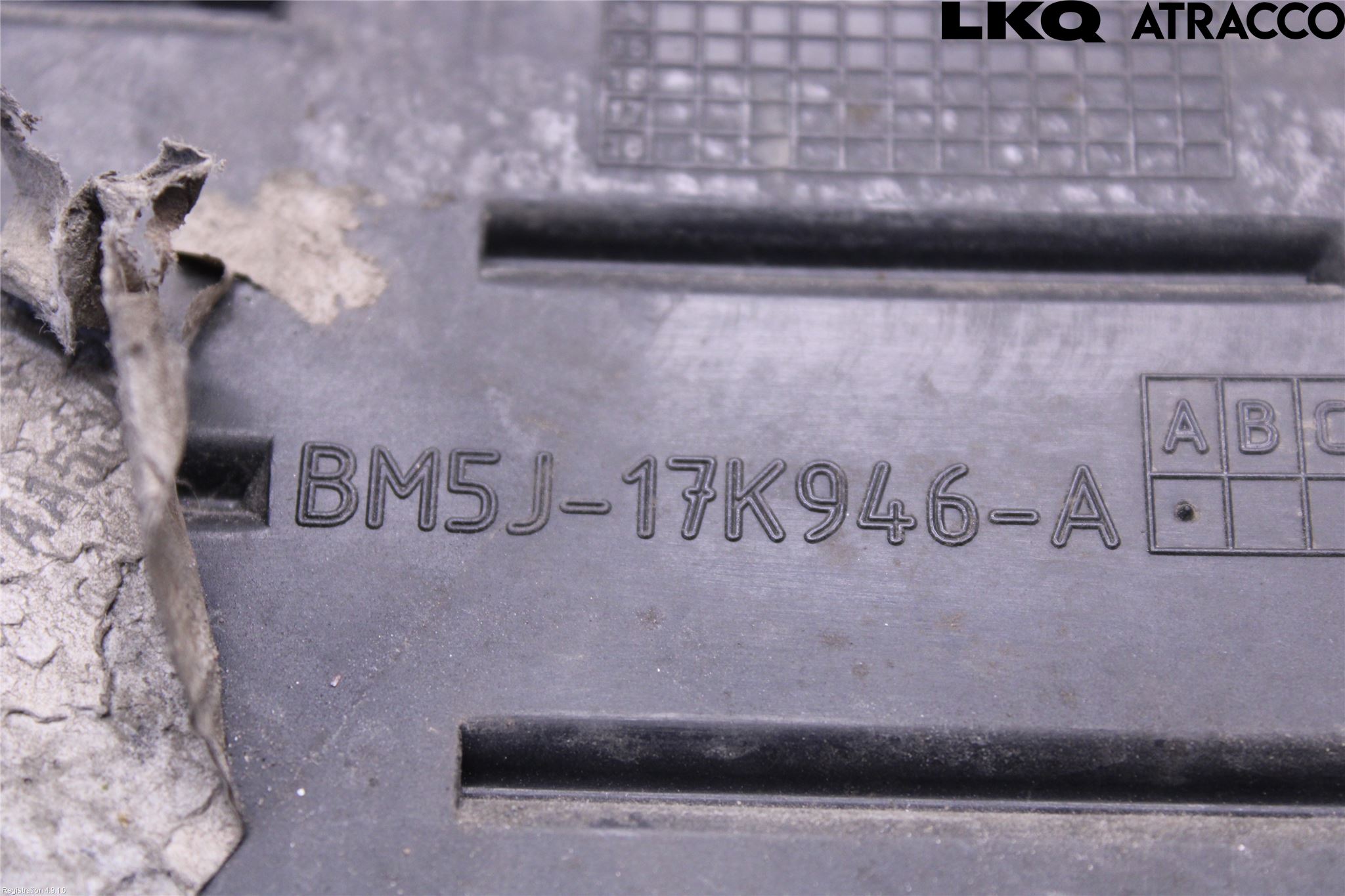 Ford FOCUS 11-14 Støtfanger Grill-Utfylling