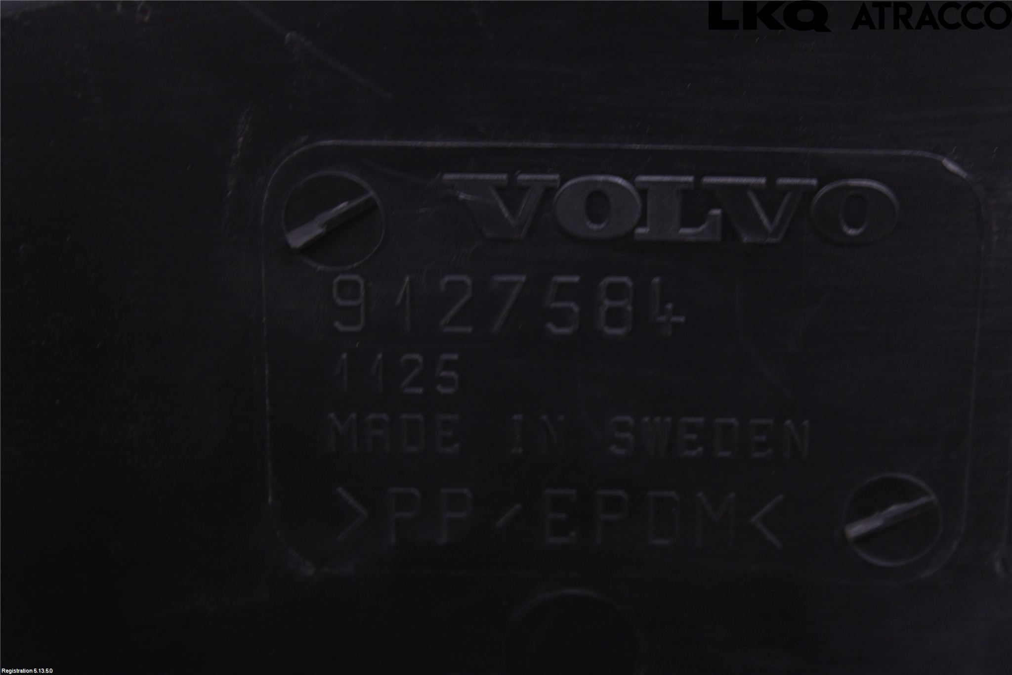 Volvo S70/V70/XC  97-00 Visker Deksel-Grill-Under Frr