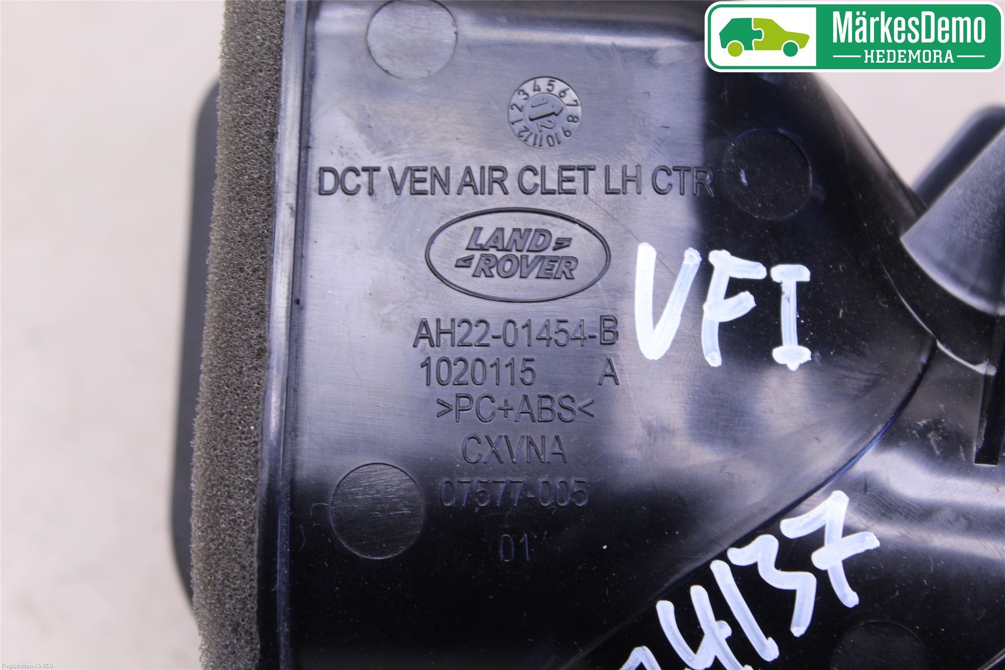 Landrover LAND ROVER DISCOVERY 4 10-16 Dashbord Kanal - Dyse