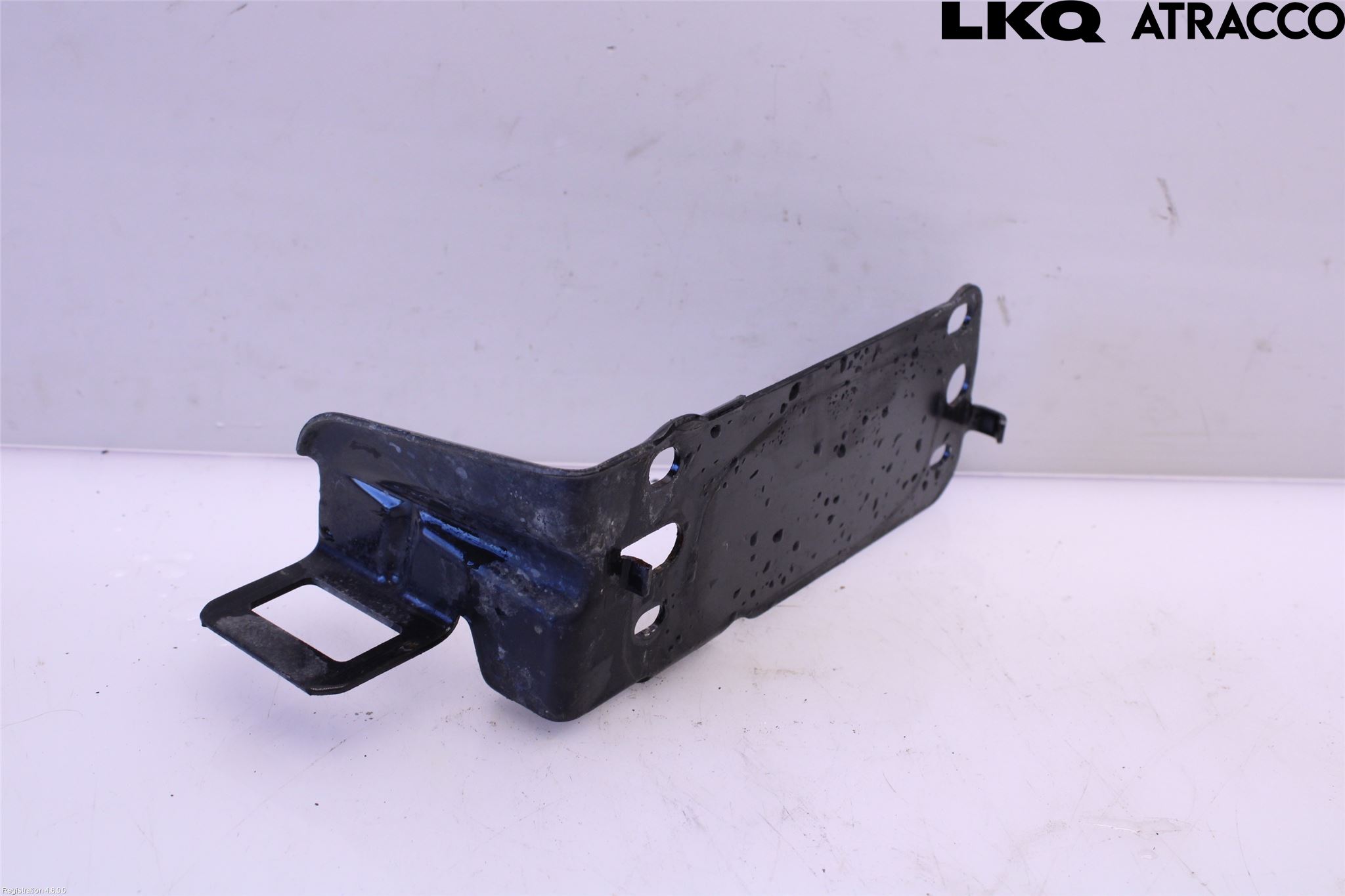 BMW 3 E90/91 SED/TOU 05-12 Radiator Feste - Ramme - Bjelk