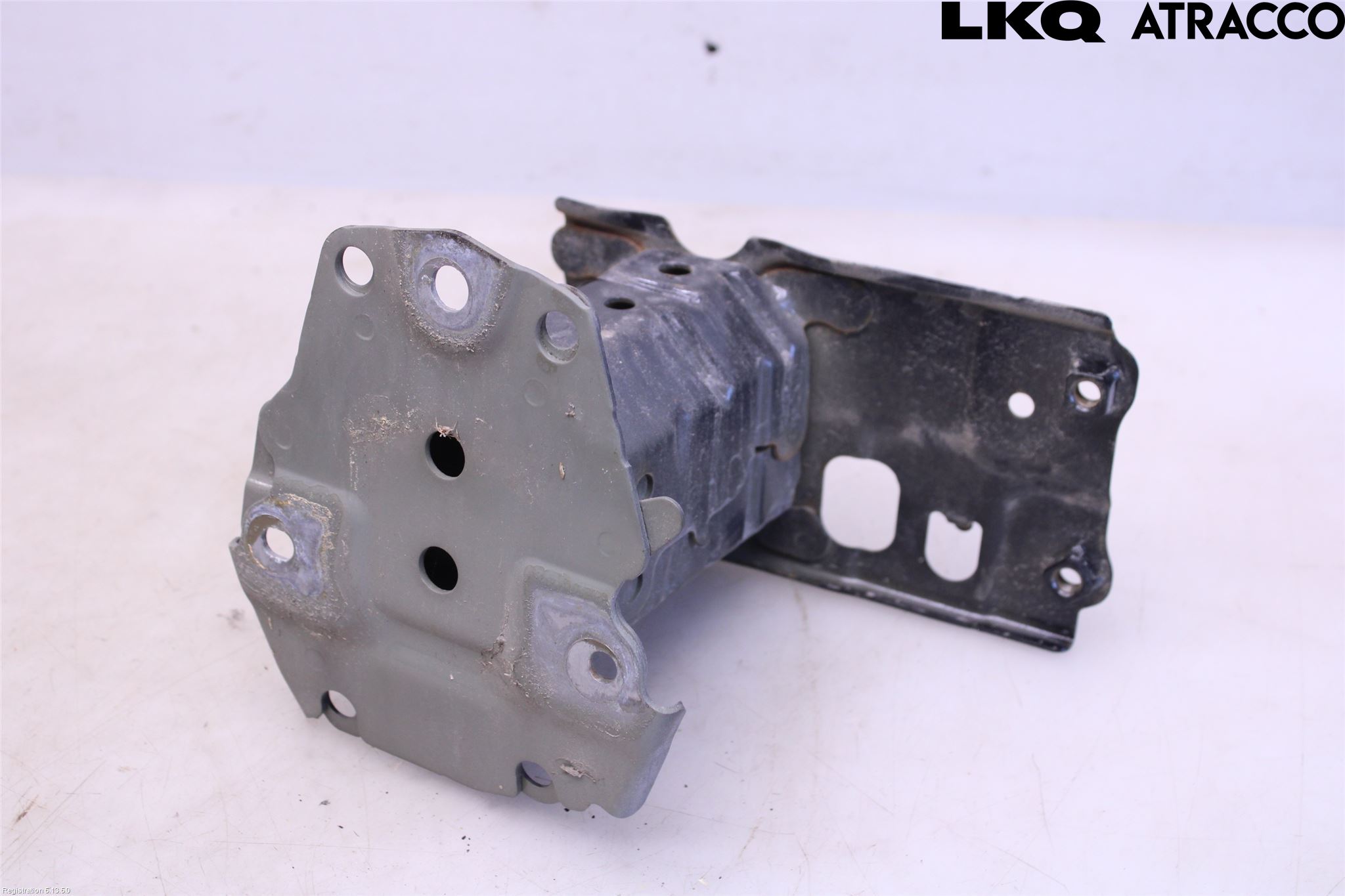 Toyota AURIS 13-19 Støtfanger Bak Feste