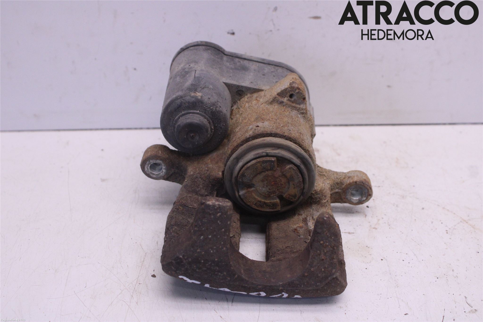 Audi Q3 8U 12-18 Bremsecaliper Bak Venstre