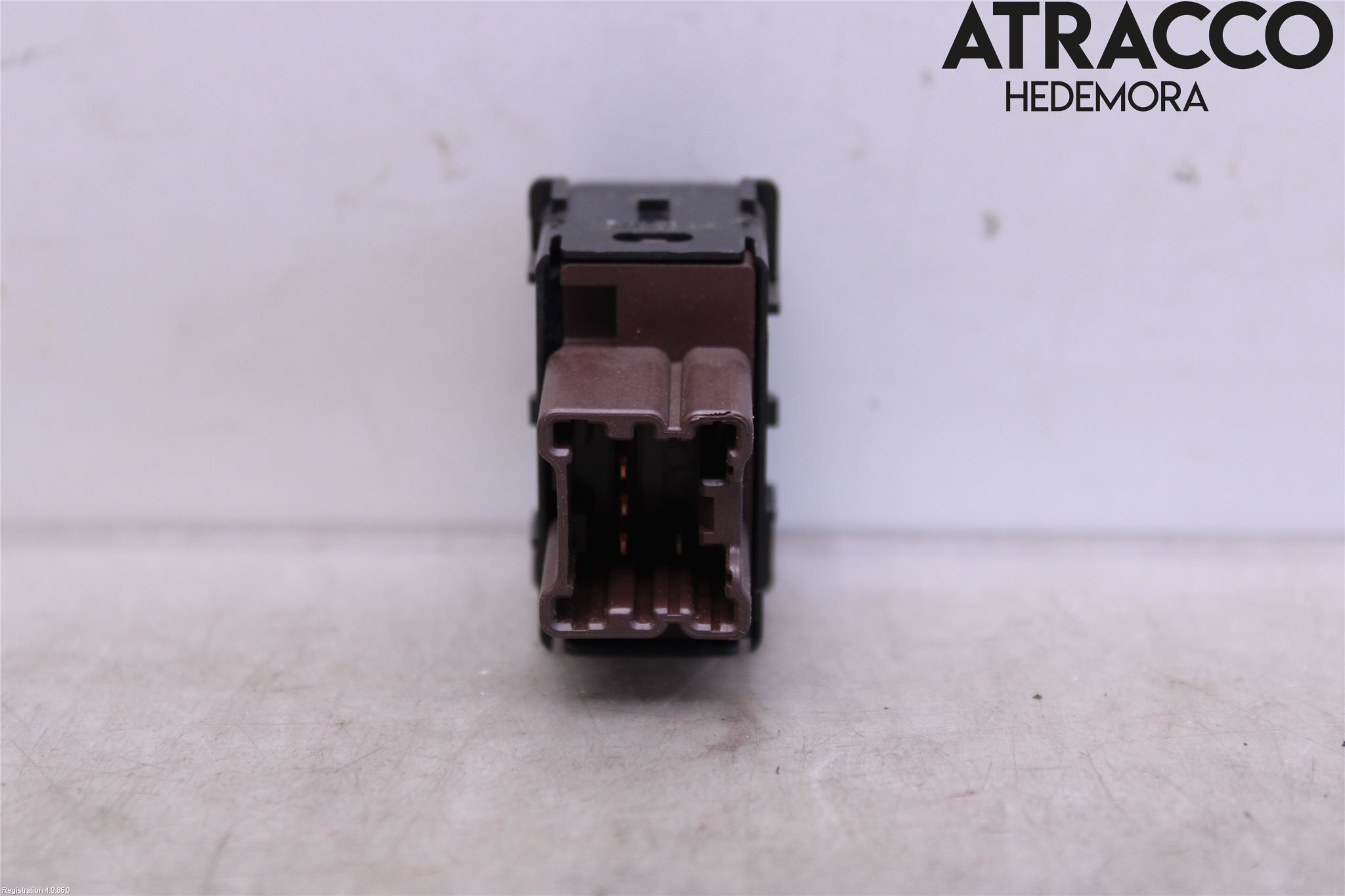 Nissan NAVARA 05-16 Bryter Varmesete