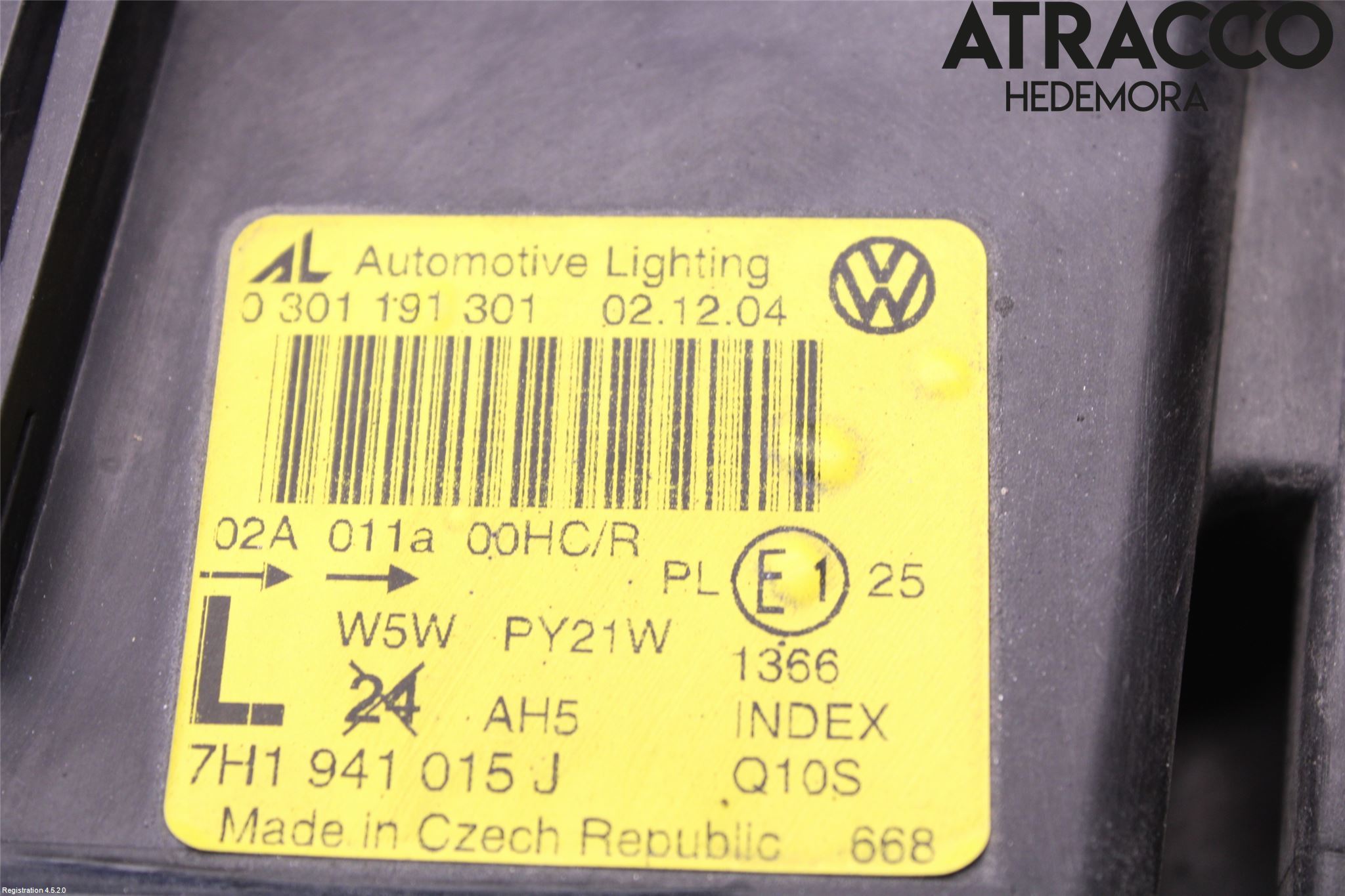Volkswagen VW TRANSP/CARAVELLE (T5) 04-15 Frontlykt Venstre