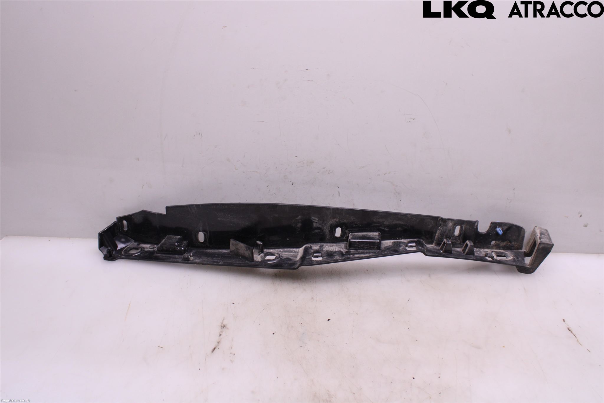 BMW i3 I01 13-22 Fenderfeste Foran Høy