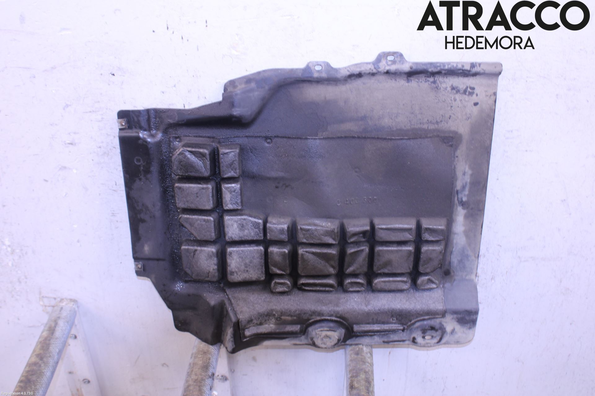 BMW X3 E83     03-10 Bunnplate U Motor-Gear-Dørk