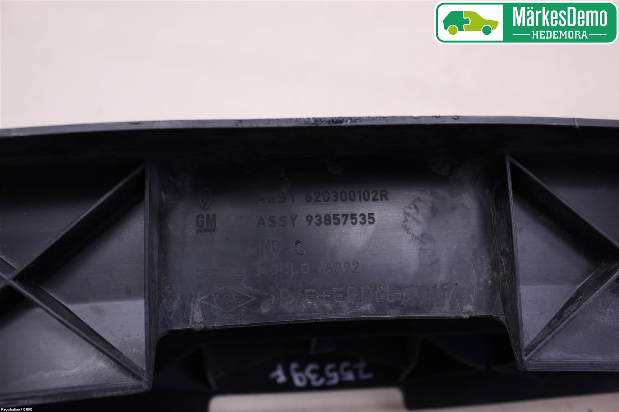 Nissan PRIMASTAR Grill-Gitter
