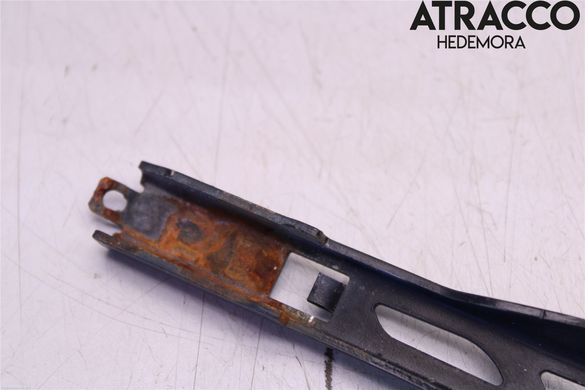 BMW 6 E63/64    02-10 Viskerarm-Armer Frontrute